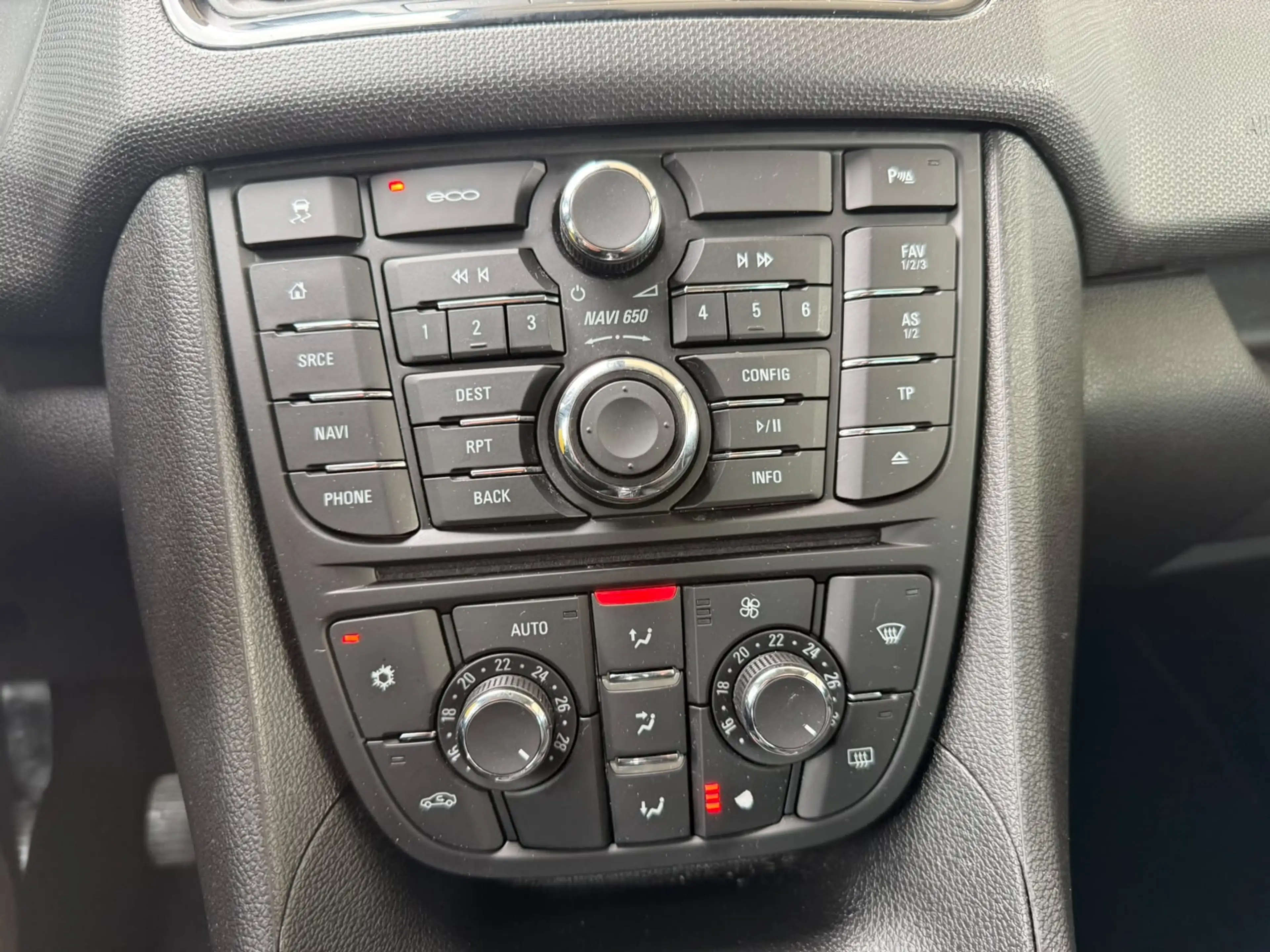 Opel Meriva 1.4 Turbo Design Edition | Navi | Parkeersensoren — photo 18