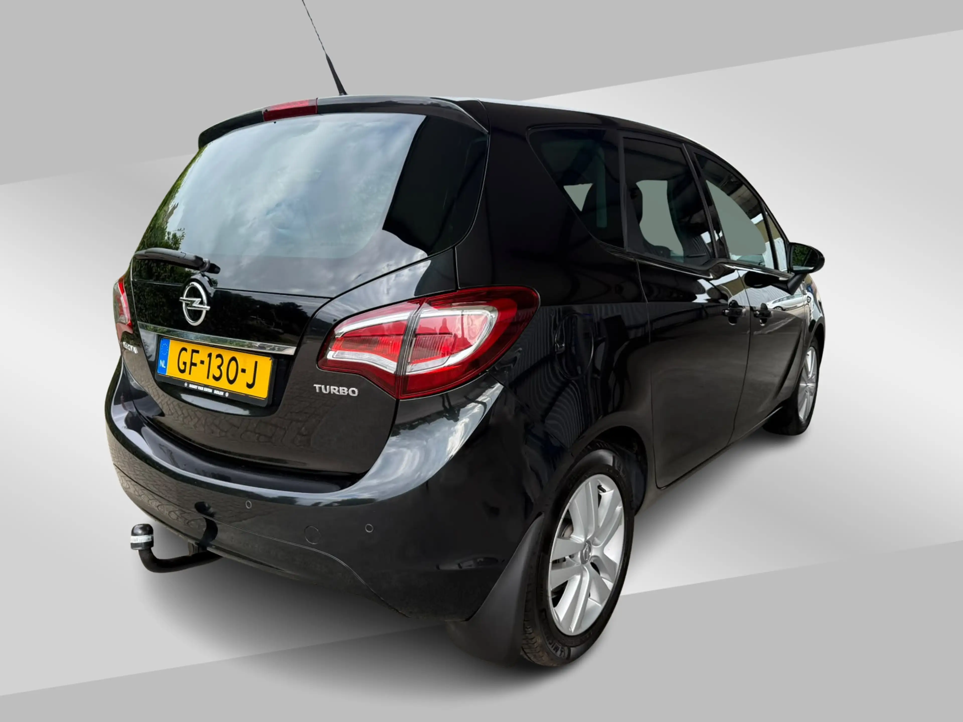 Opel Meriva 1.4 Turbo Design Edition | Navi | Parkeersensoren — photo 3