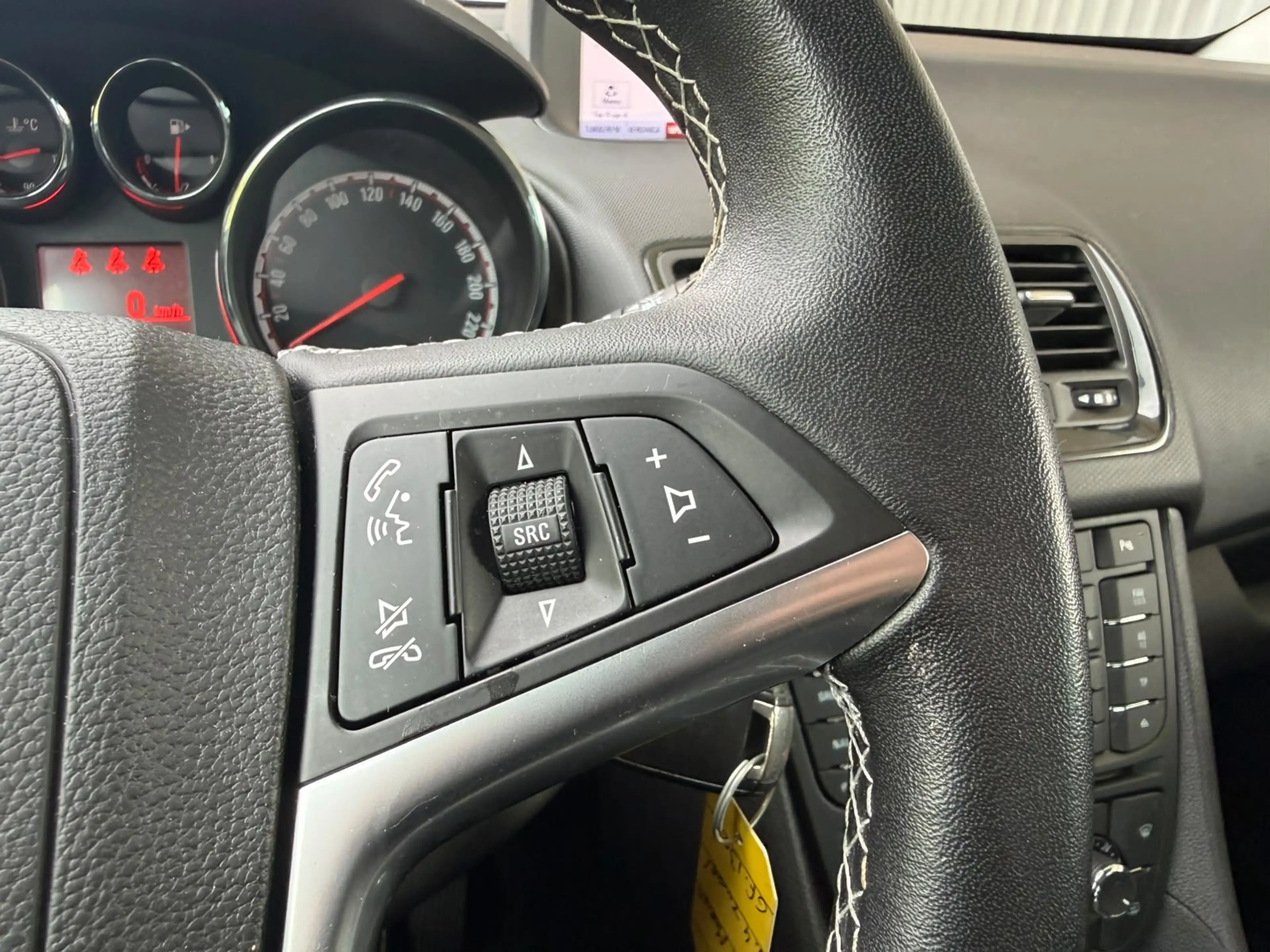 Opel Meriva 1.4 Turbo Design Edition | Navi | Parkeersensoren — photo 14