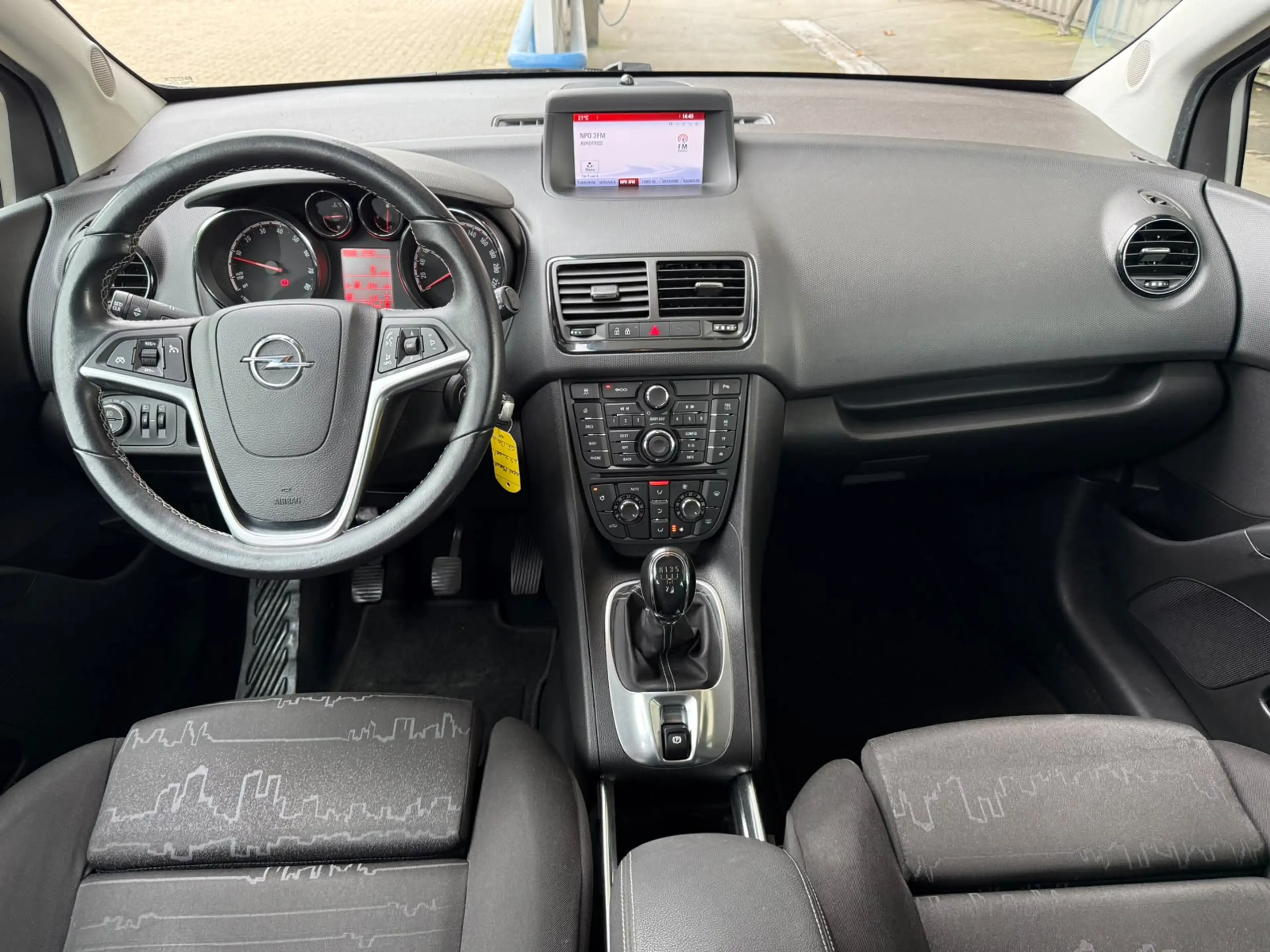 Opel Meriva 1.4 Turbo Design Edition | Navi | Parkeersensoren — photo 6