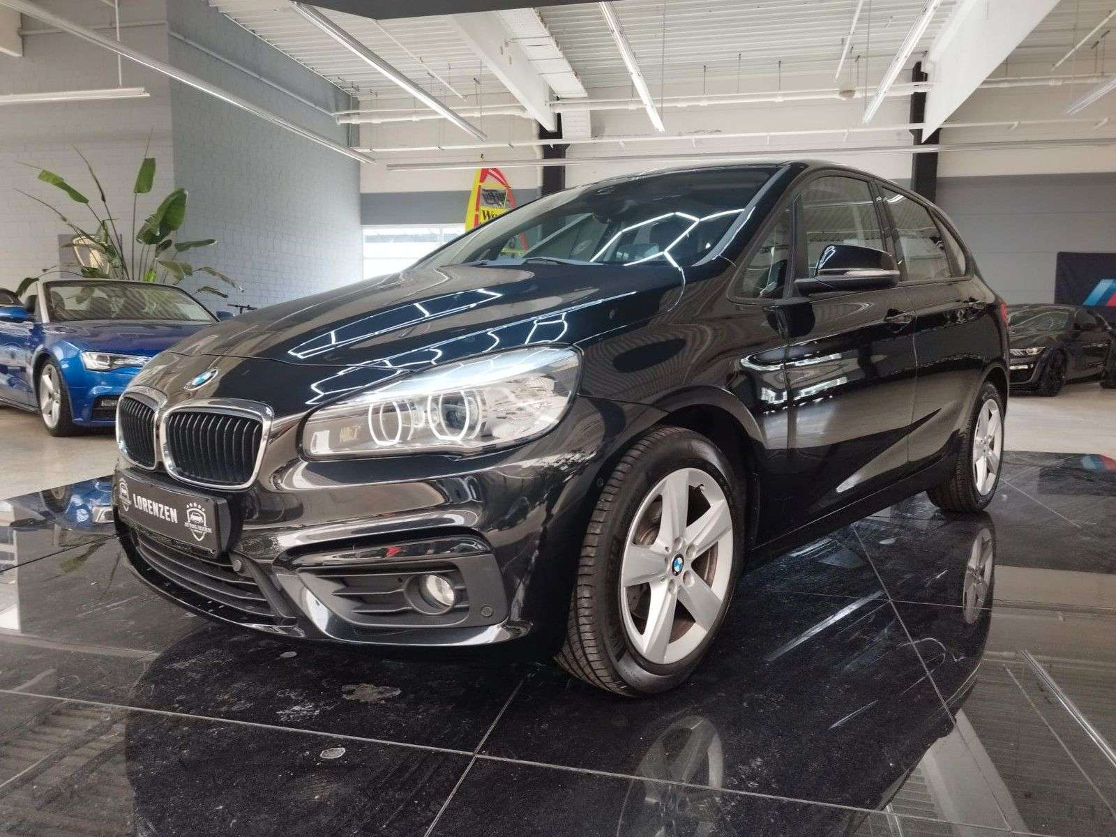 BMW 218