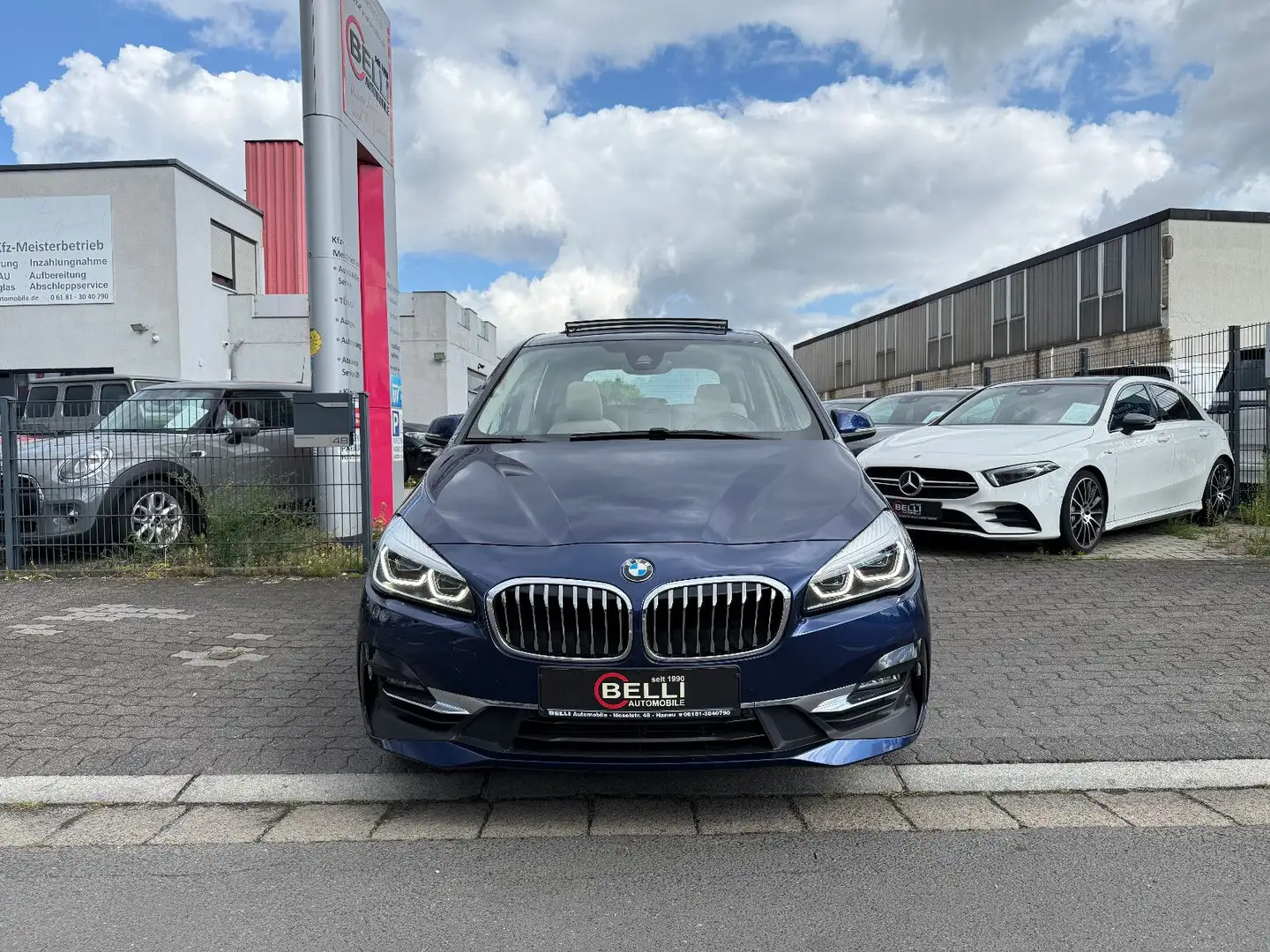 BMW 218 d Gran Tourer Luxury LED Pano FINANZIERUNG Bleu - 2