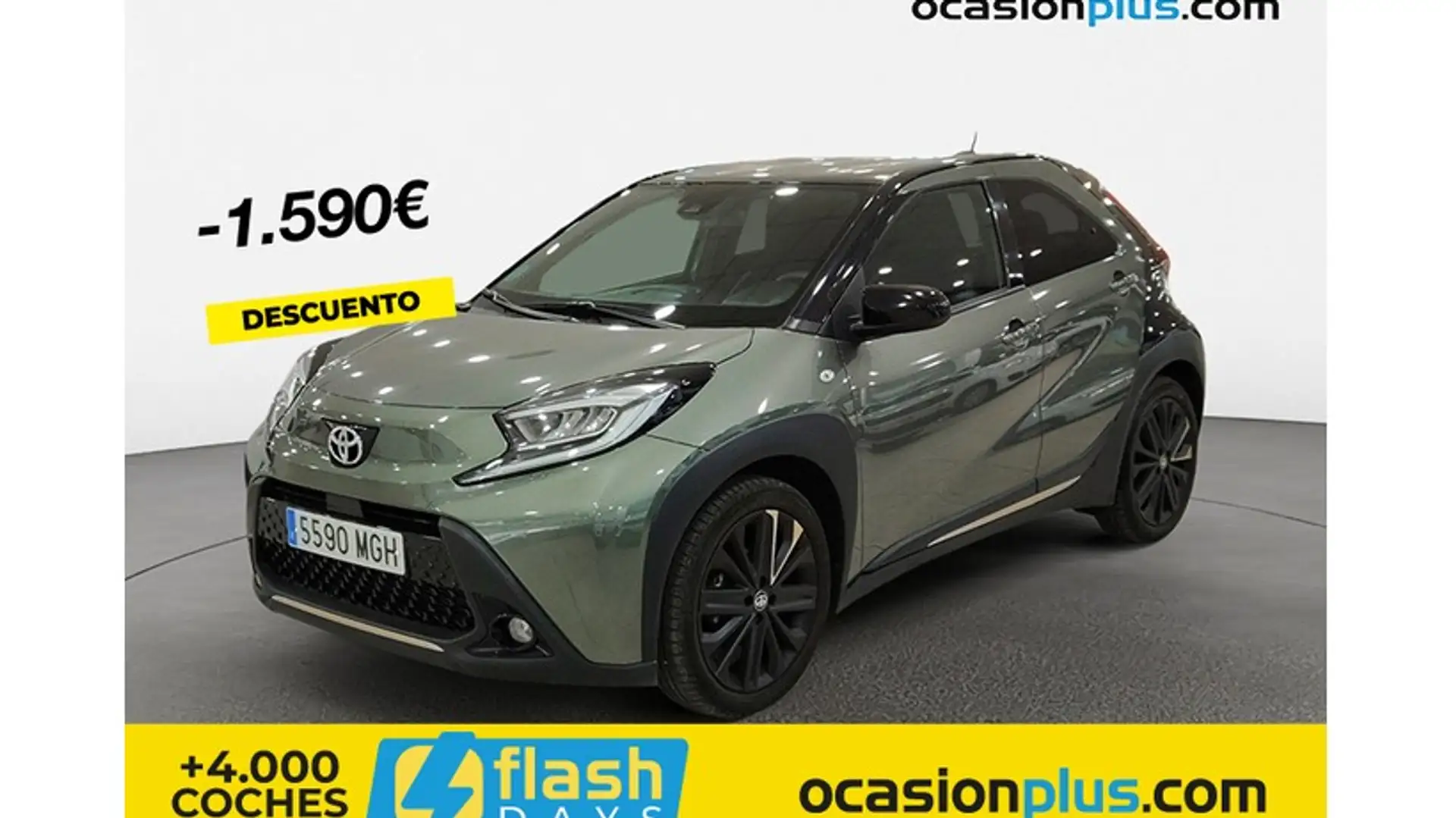 Toyota Aygo X Like Verde - 1