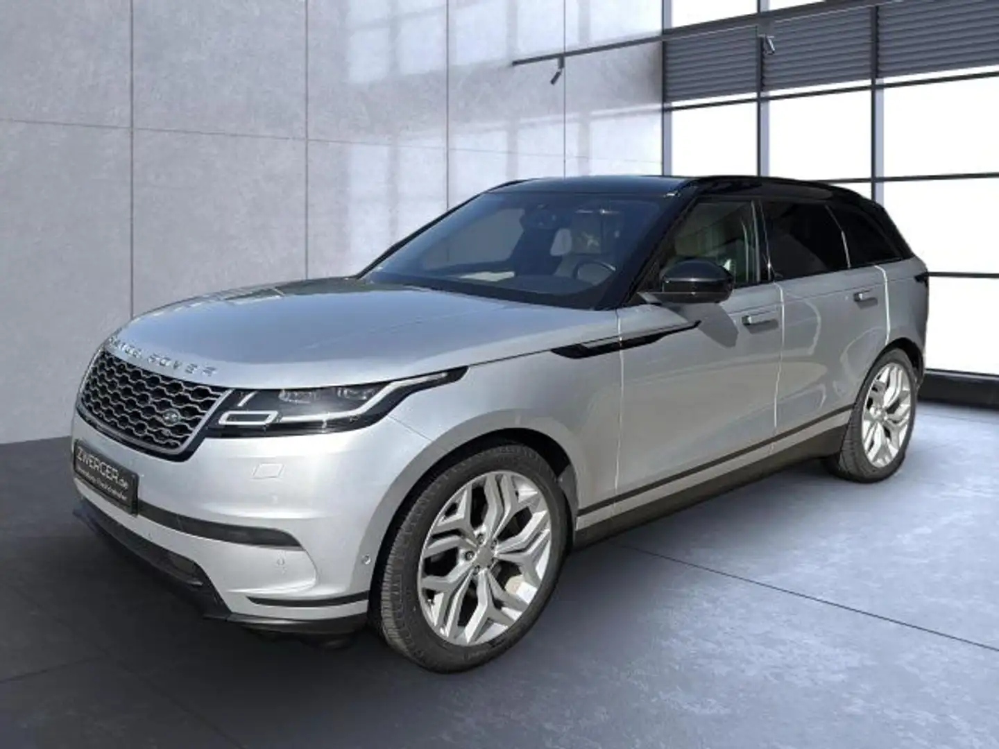 Land Rover Range Rover Velar 2.0 HSE Bluetooth Navi LED Klima Silber - 2