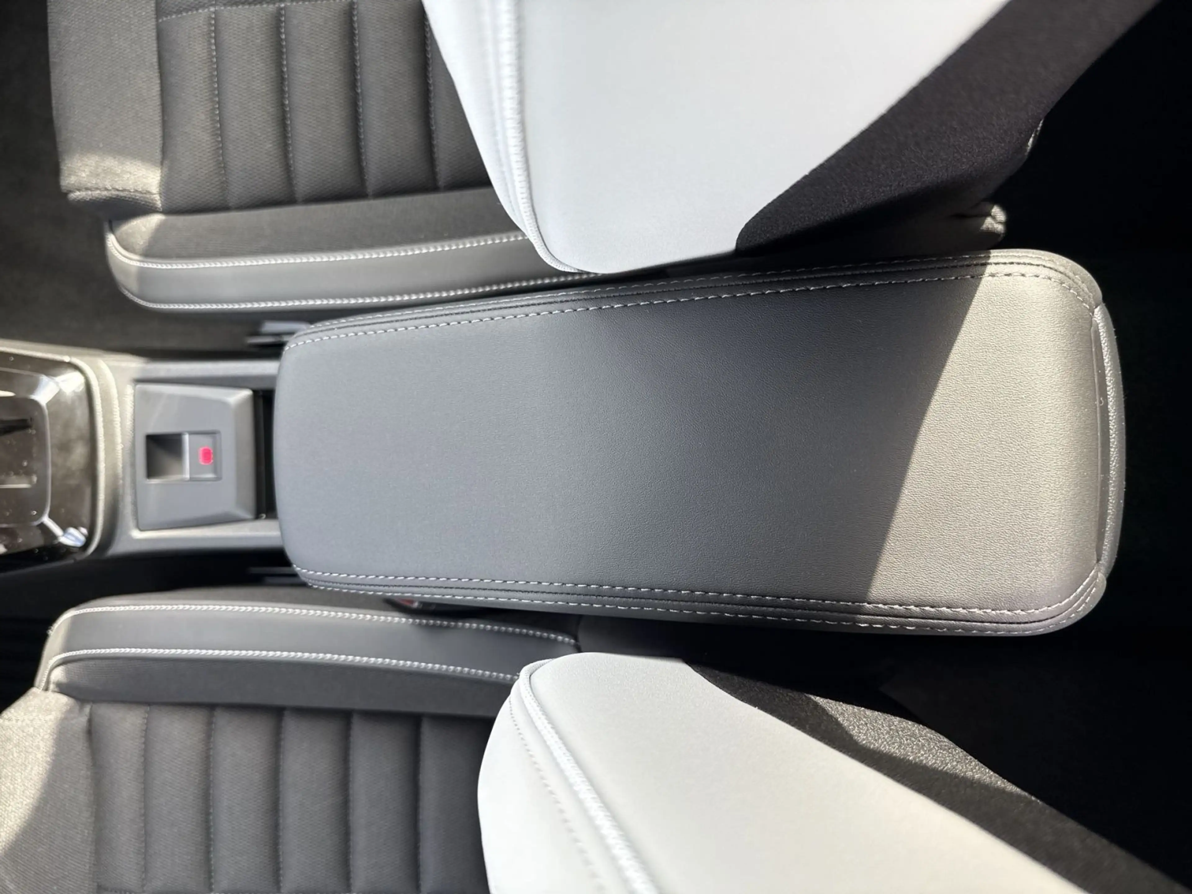 Citroen C3 Aircross 1.2 Mild-Hybrid 145 MAX — photo 15
