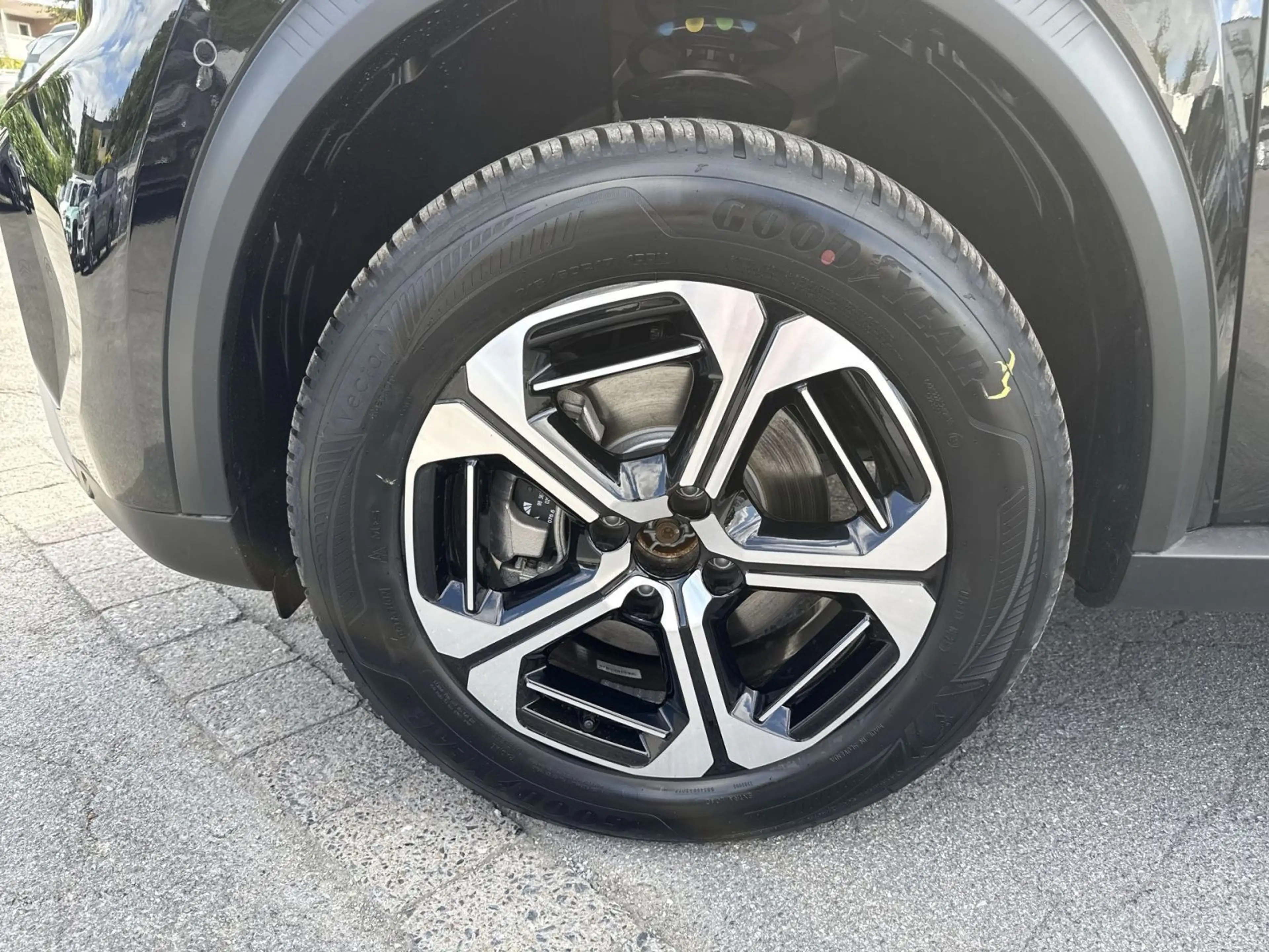 Citroen C3 Aircross 1.2 Mild-Hybrid 145 MAX — photo 11