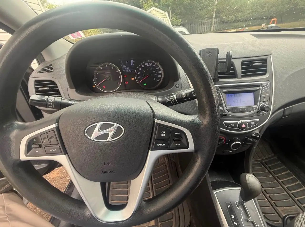 Hyundai ACCENT снимка Hyundai ACCENT