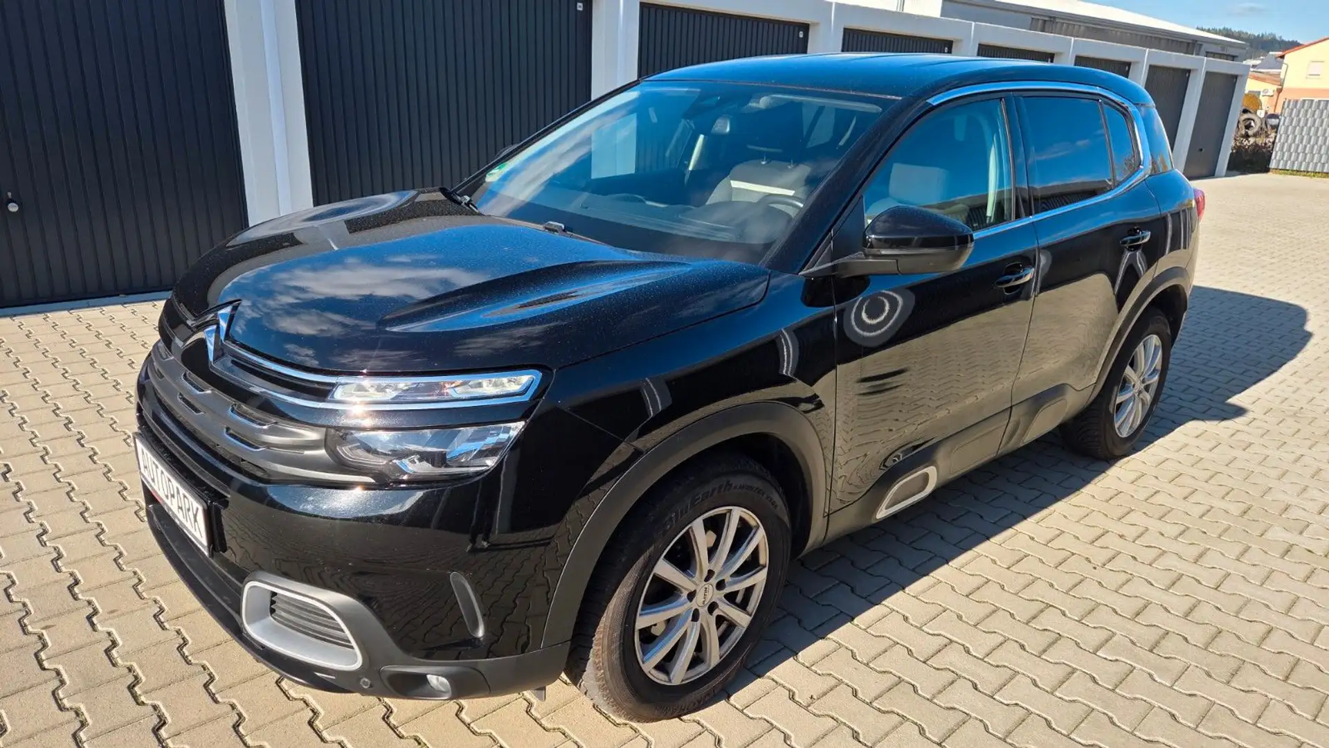 Citroen C5 Aircross Live 1.5 HDI Noir - 1
