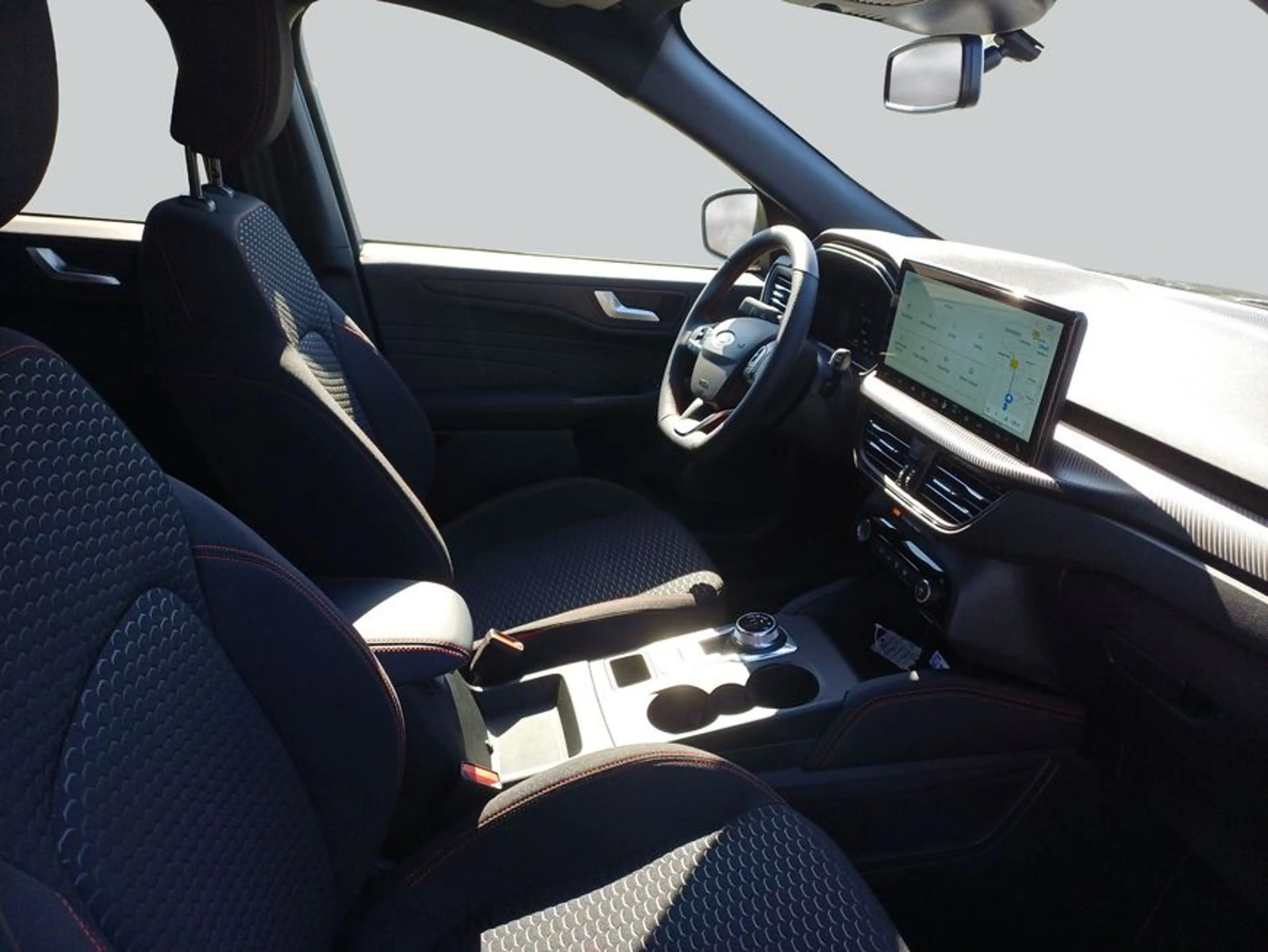 Ford Kuga 2.5 Duratec PHEV ST-LINE 112 kW, 5-türig — photo 13