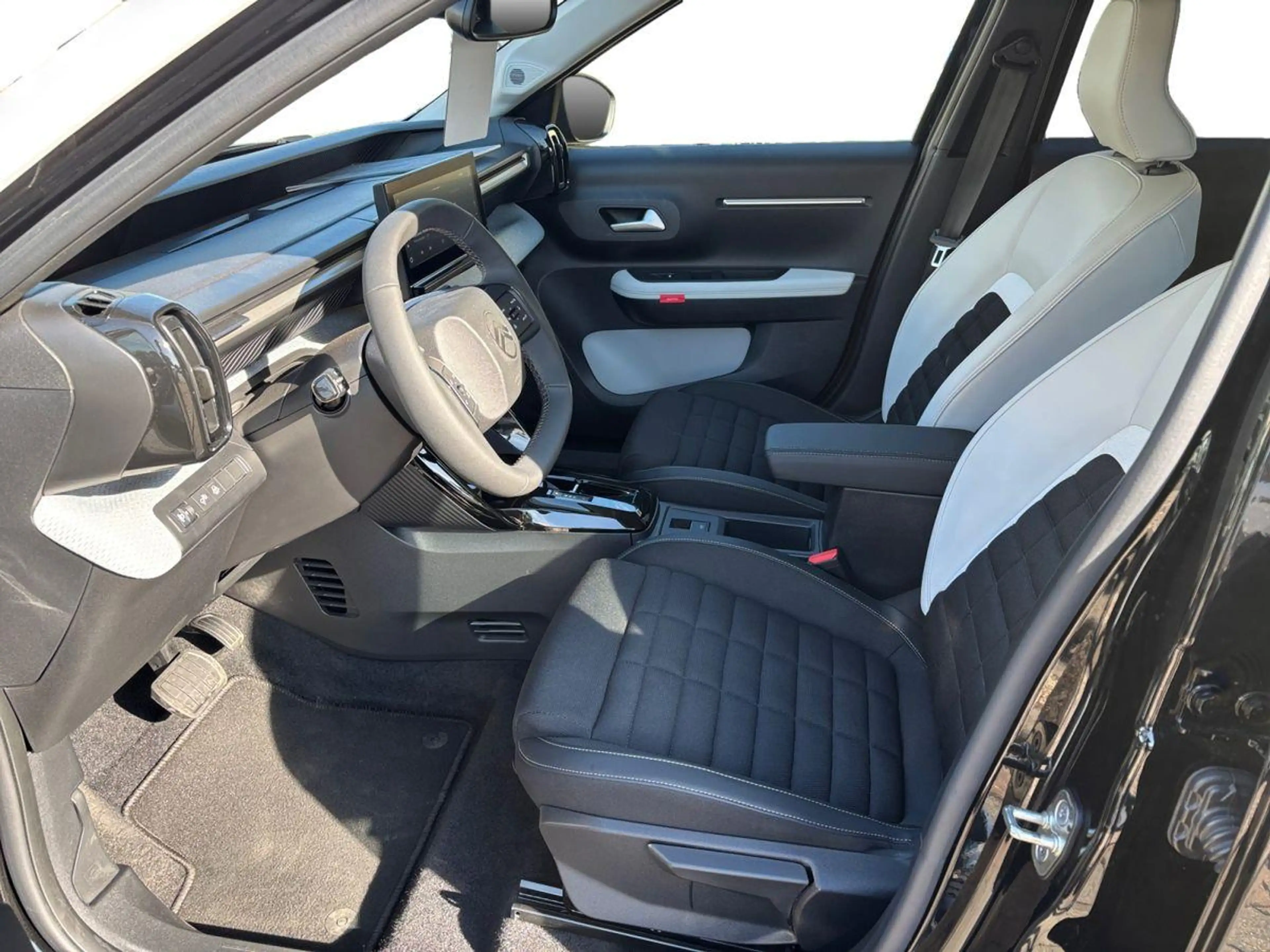 Citroen C3 Aircross MAX - LED/NAVI/WINTERP./KAMERA/PDC — photo 6