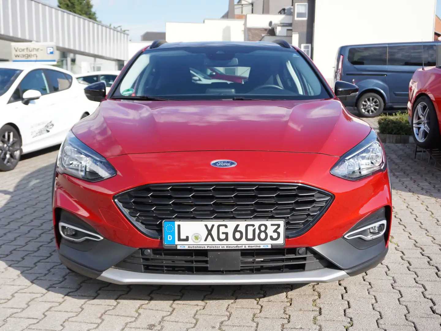 Ford Focus 1.0 EcoBoost AUTOMATIK "ACTIVE" Rot - 2