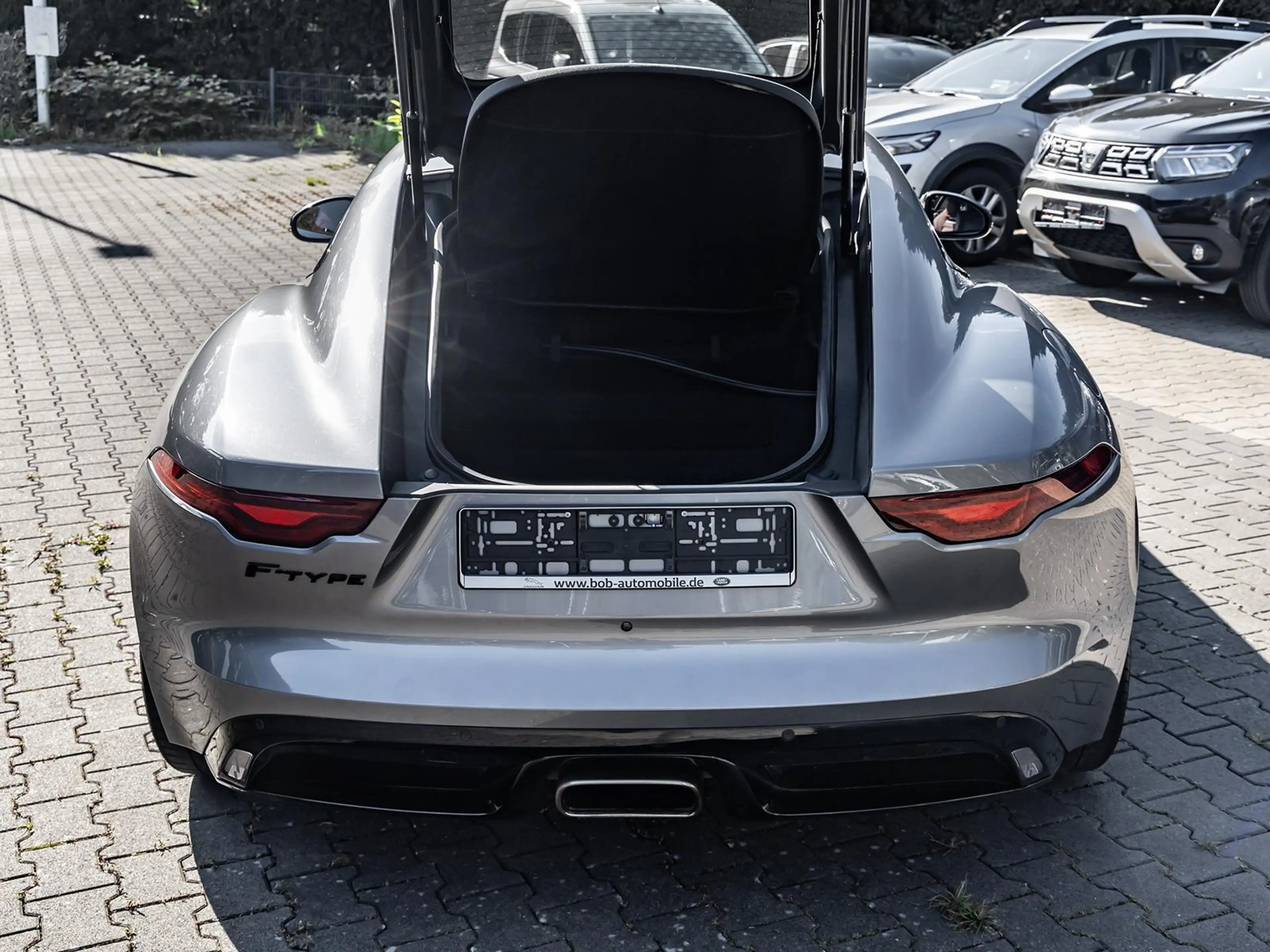 Jaguar F-Type P300 R-Dynamic Black NAVI PDC LED — photo 11