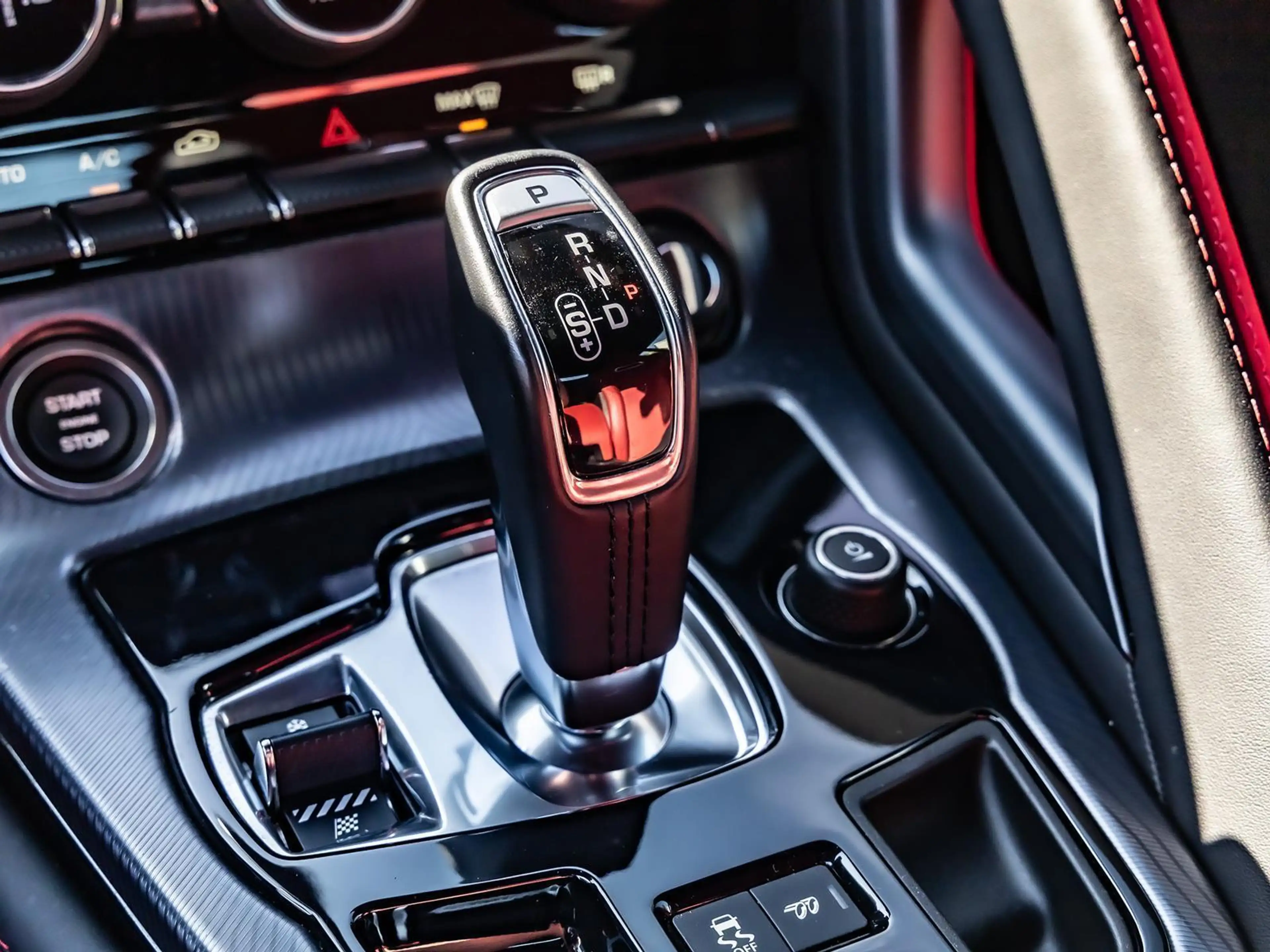 Jaguar F-Type P300 R-Dynamic Black NAVI PDC LED — photo 14