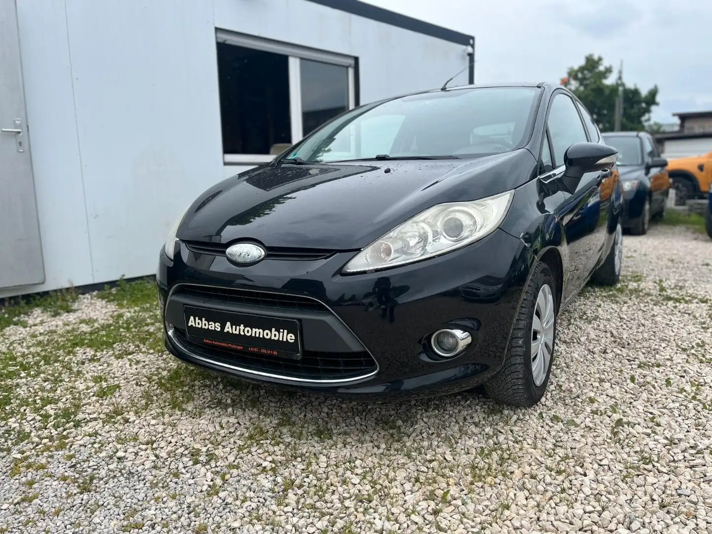 Ford Fiesta Titanium, Klimaautomatik, TÜV Schwarz - 1