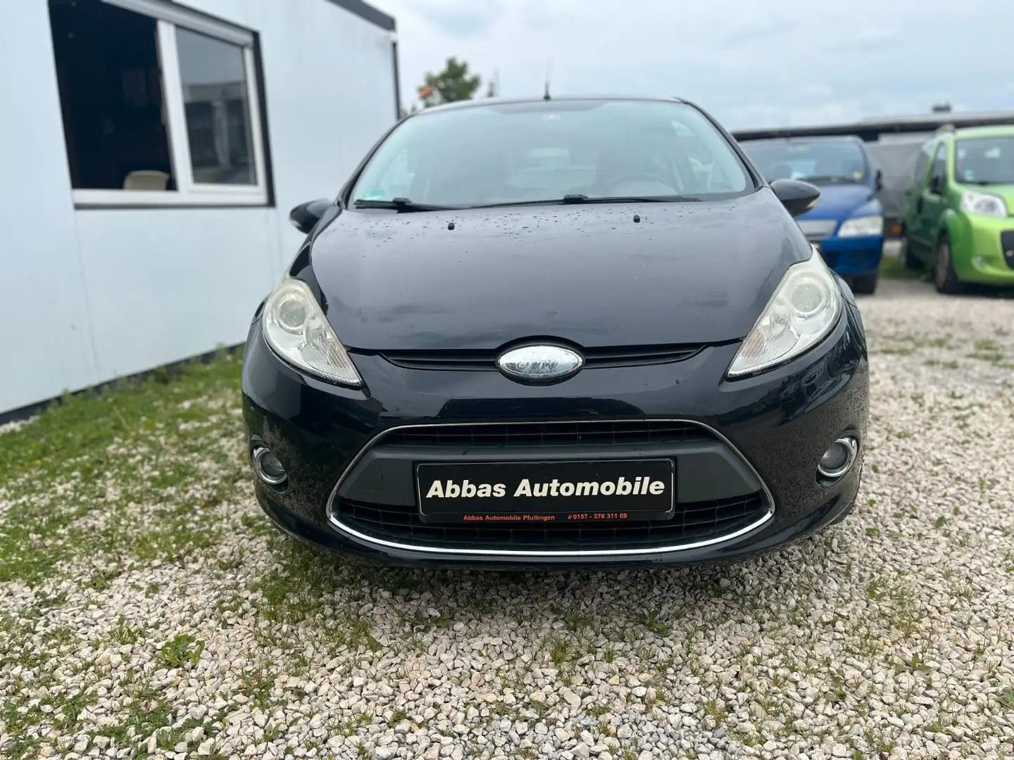 Ford Fiesta Titanium, Klimaautomatik, TÜV Schwarz - 2