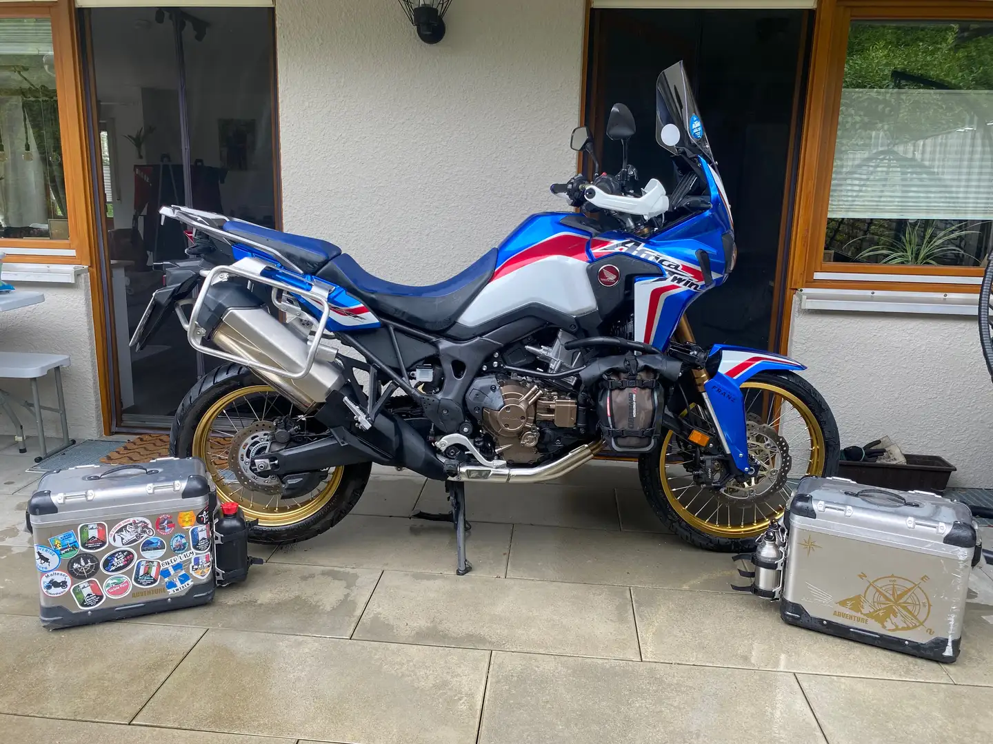 Honda CRF 1000 Bleu - 1