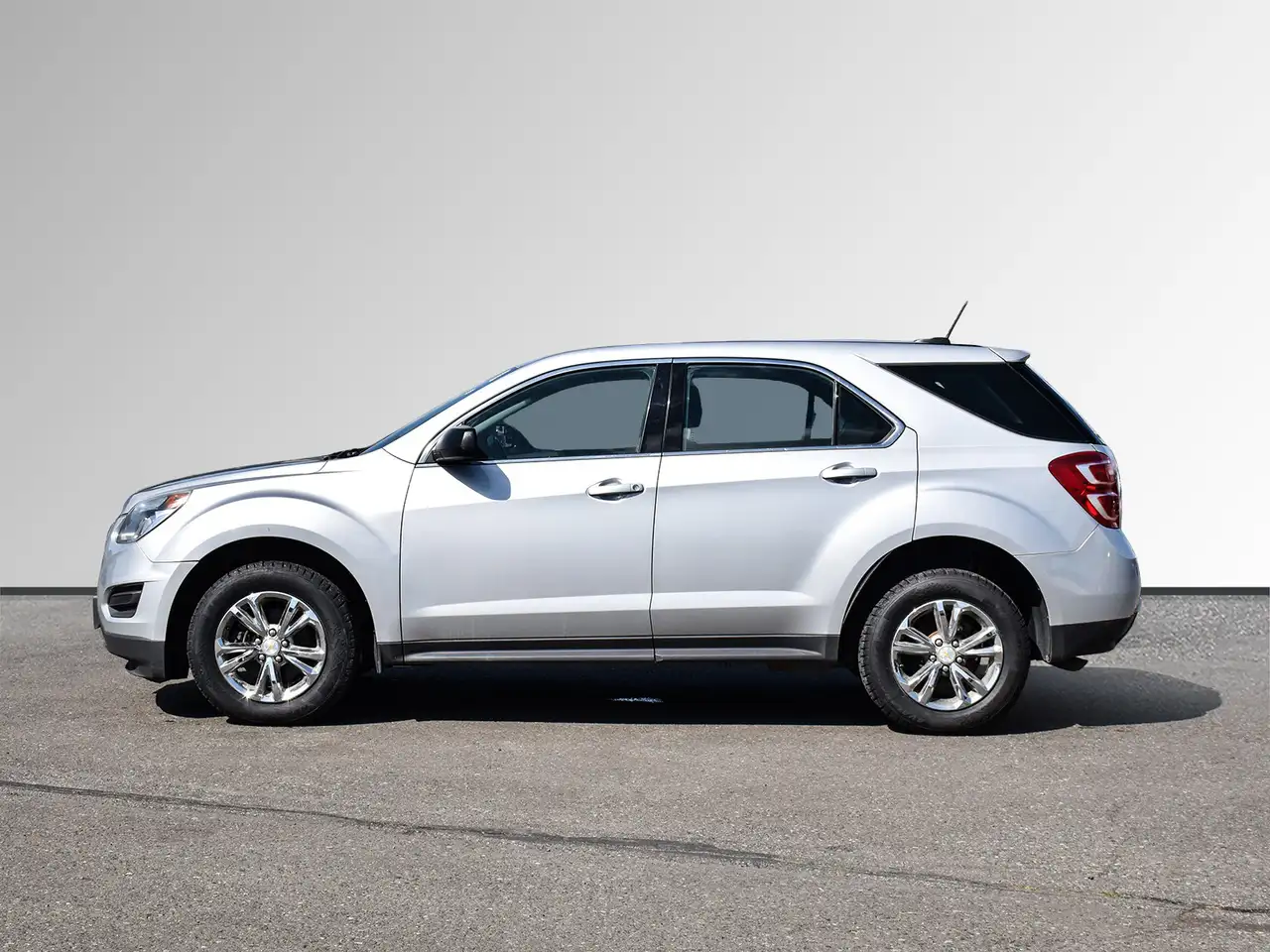 Chevrolet Equinox снимка Chevrolet Equinox