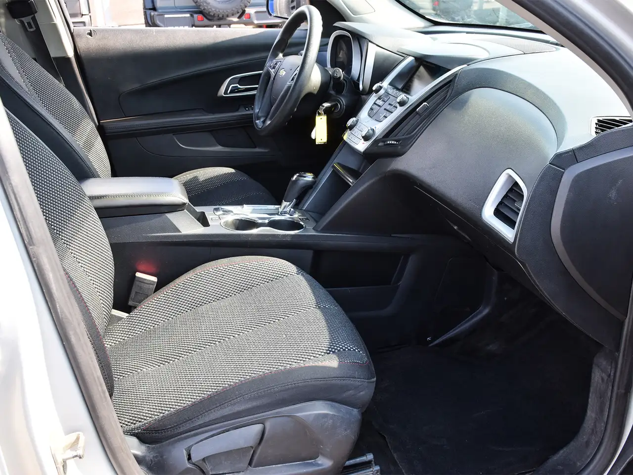 Chevrolet Equinox снимка Chevrolet Equinox