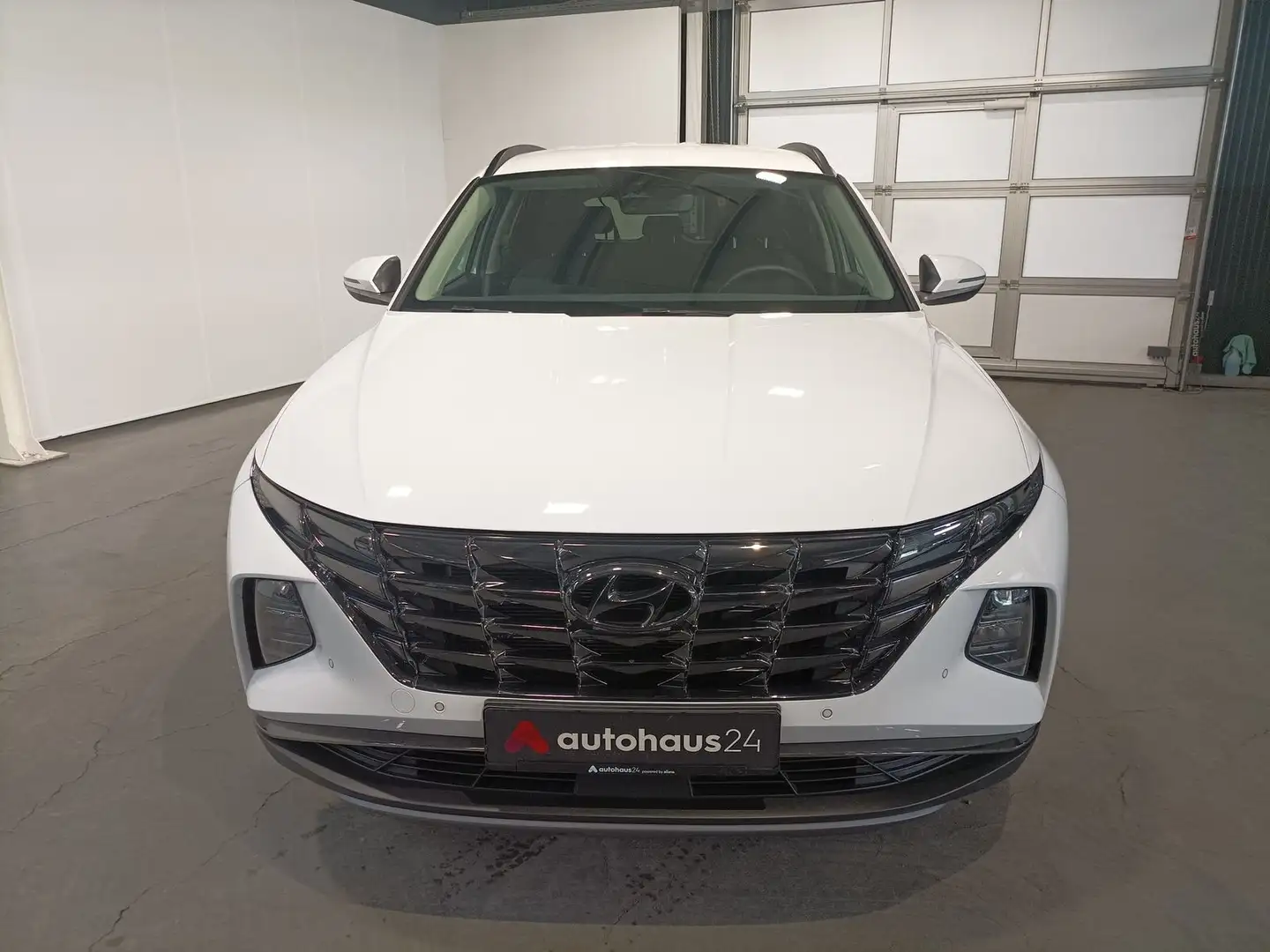 Hyundai TUCSON 1.6 T-GDI Trend 4WD|LED|Navi|PDC|Kamera White - 2