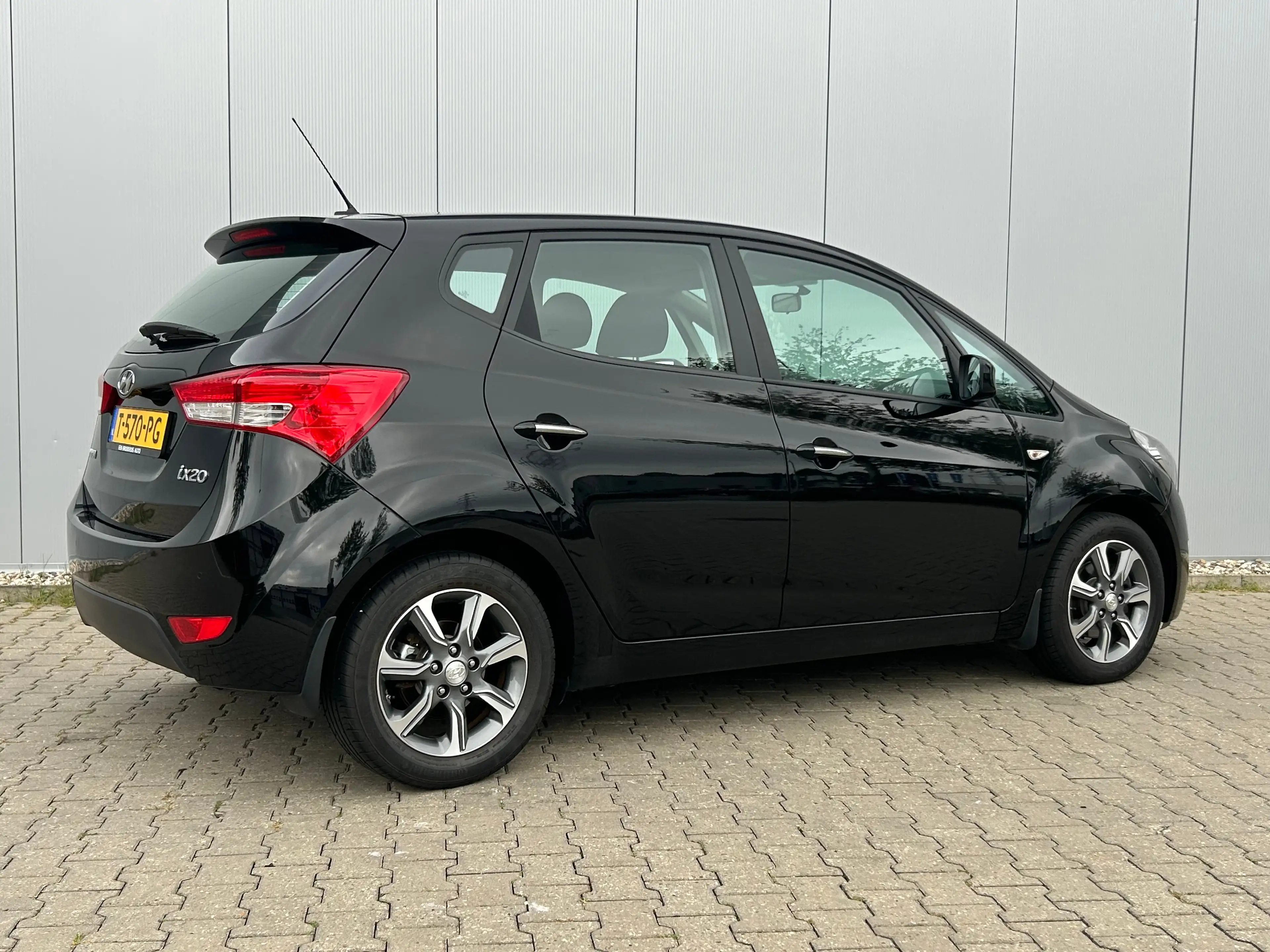 Hyundai iX20 1.6i i-Vision | Automaat | 16" Lichtmetalen velgen — photo 21