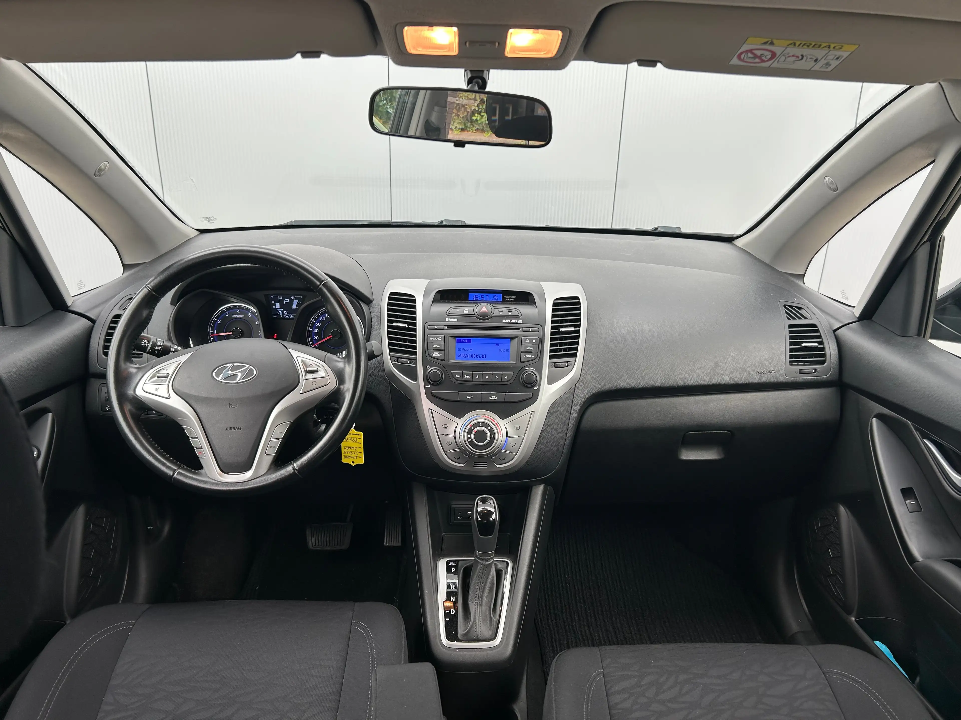 Hyundai iX20 1.6i i-Vision | Automaat | 16" Lichtmetalen velgen — photo 18