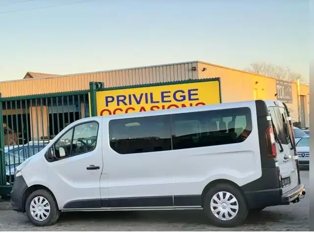 Renault Trafic 9 PLACES 125CV LONG AIRCO L2H1 EURO 6B att rem