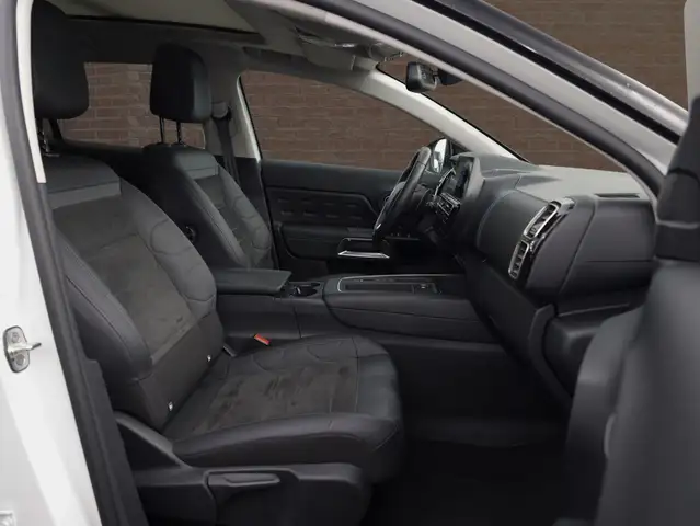 Citroen C5 Aircross view 9