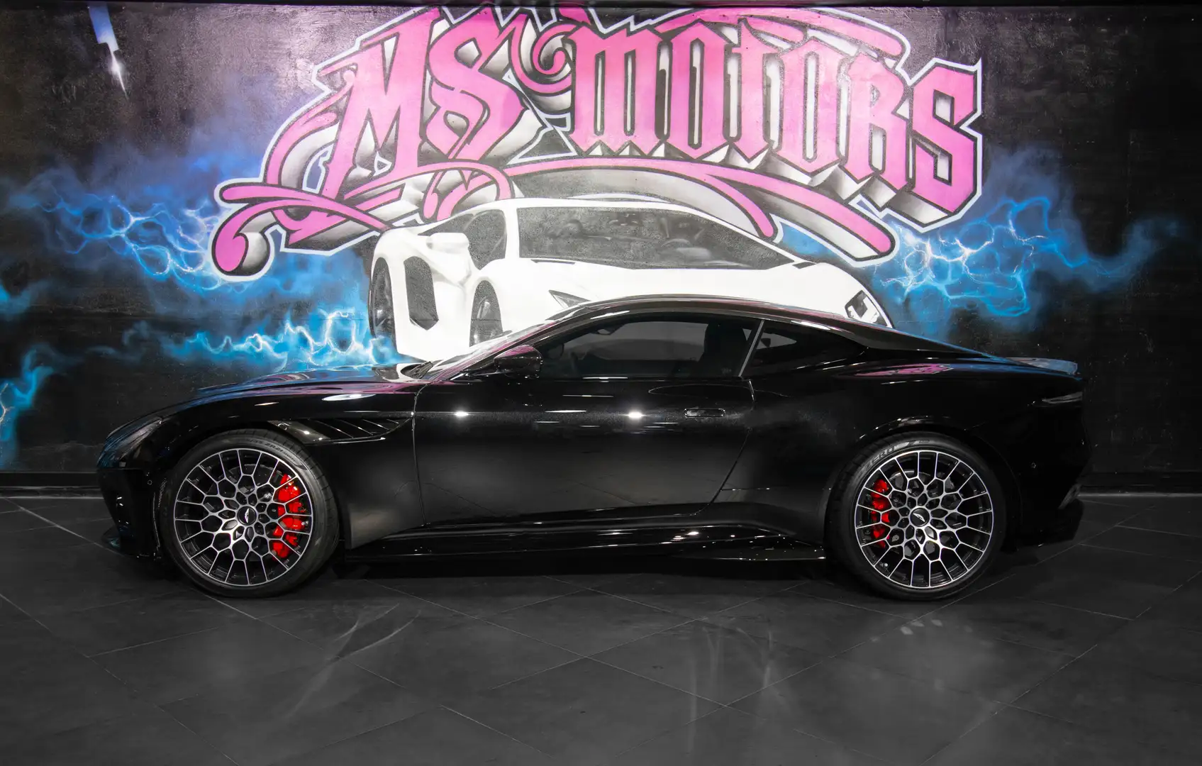 Aston Martin DBS ASTON MARTIN DBS COUPE 52 BITURBO V12 SUPERLEGGERA Noir - 2