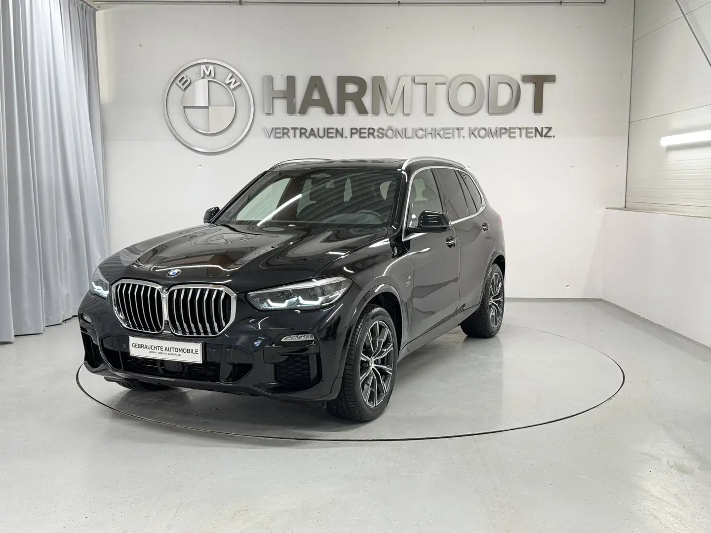 BMW X5 xDrive30d Schwarz - 1
