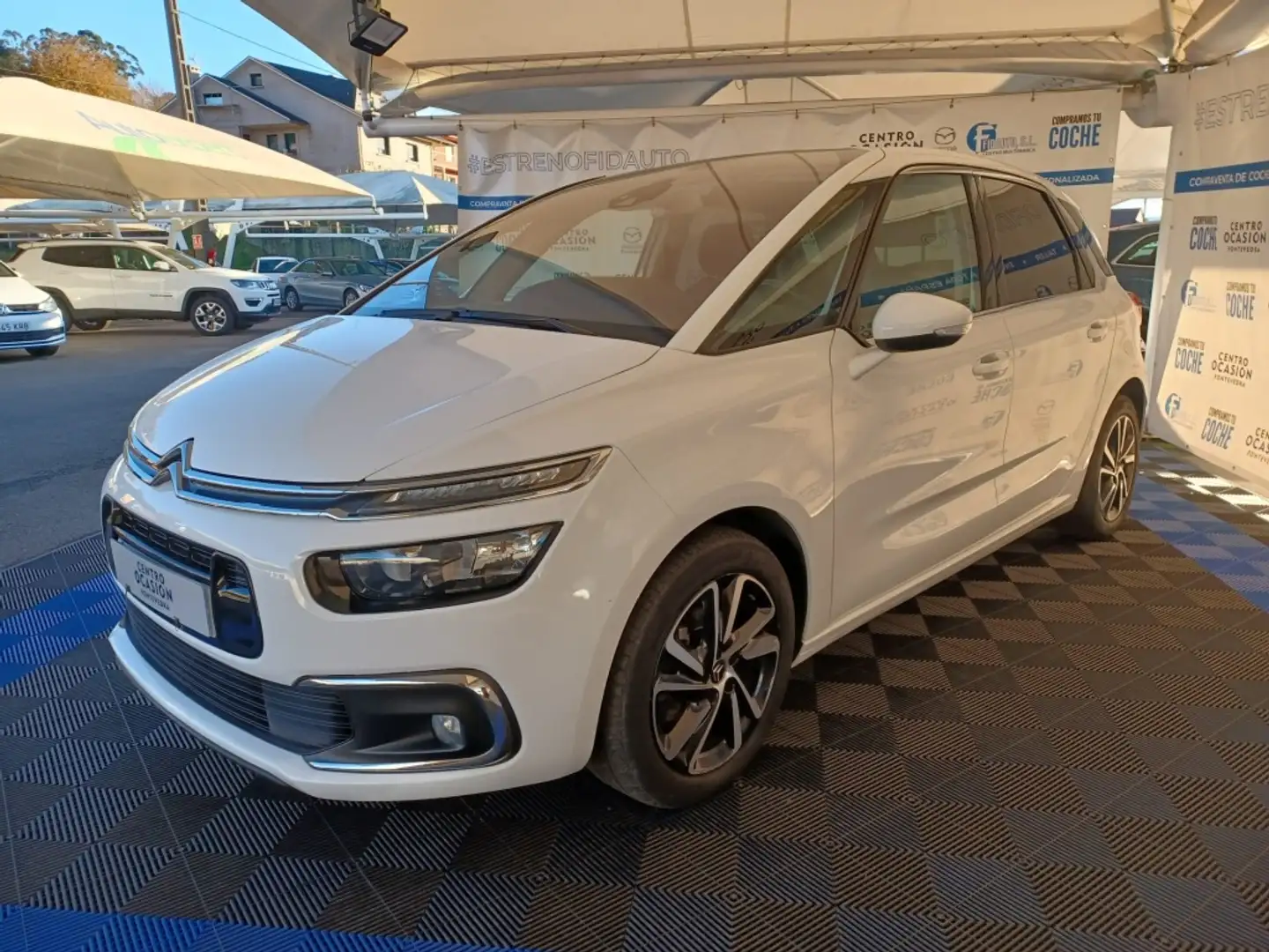 Citroen C4 Grand Spacetourer 1.2 PureTech S&S Feel 130 Blanc - 2