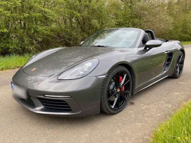 Imagine Porsche Boxster 718 Boxster S PDK