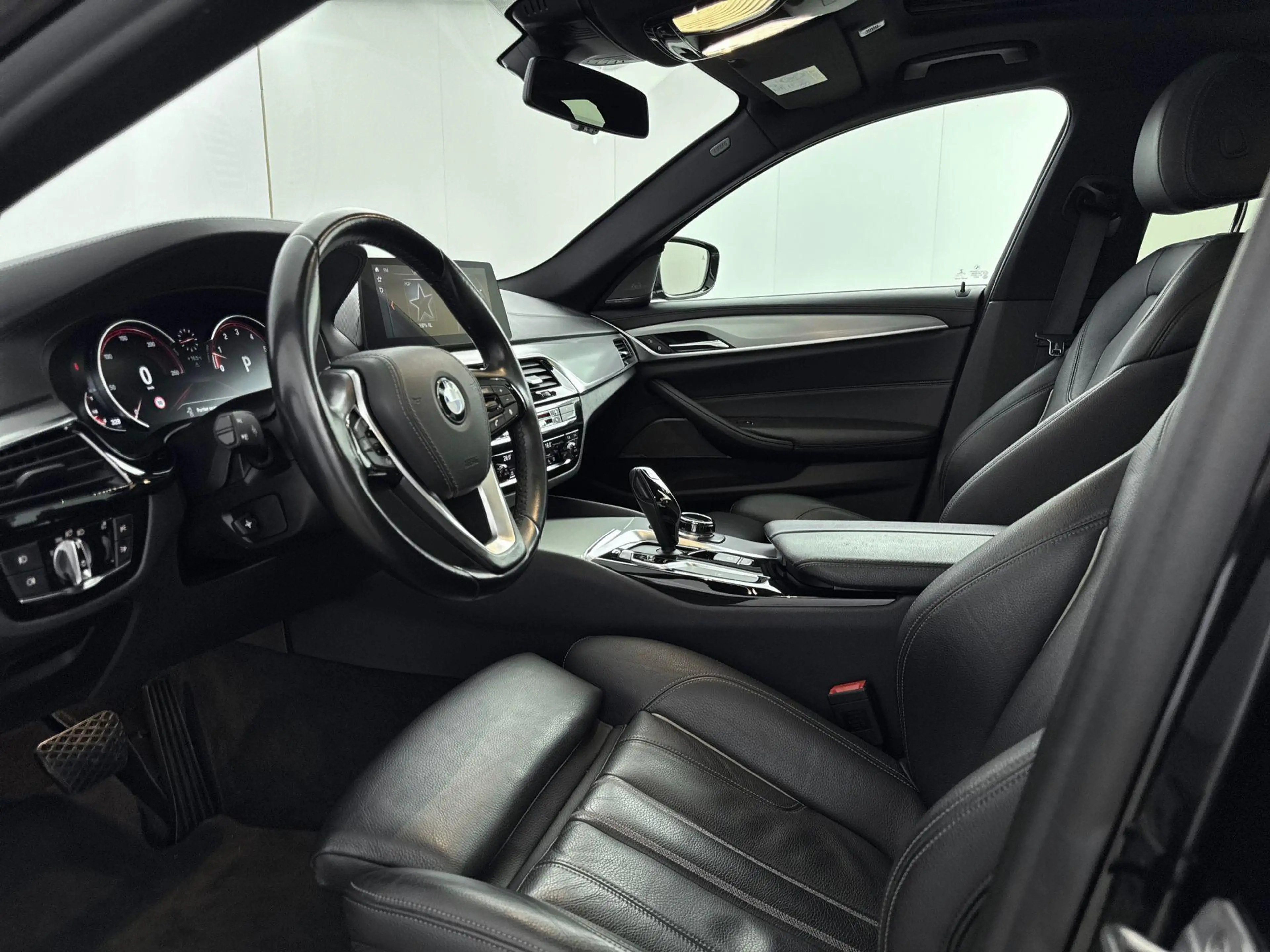 BMW 540 5-serie 540i xDRIVE HIGH EXECUTIVE | SUPERDEAL! | — photo 9
