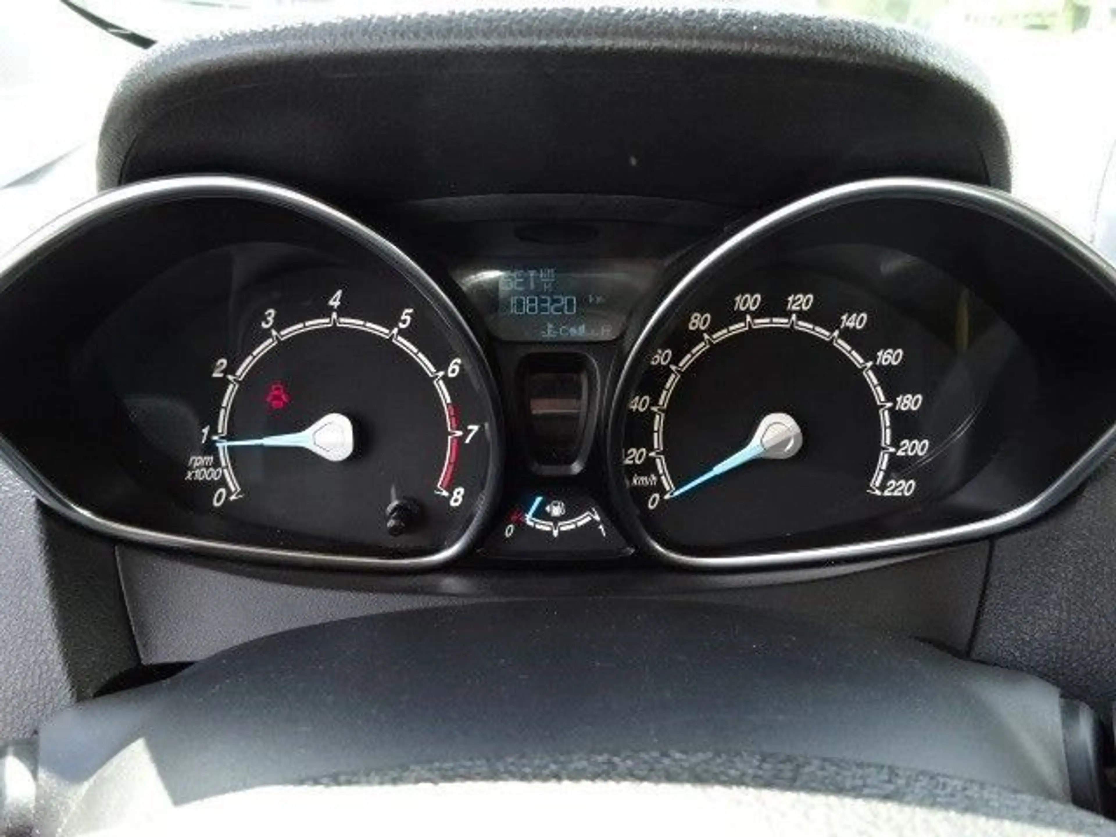 Ford Tourneo Courier Titanium 1.0 EcoBoost*Klima*SHZ* — photo 13