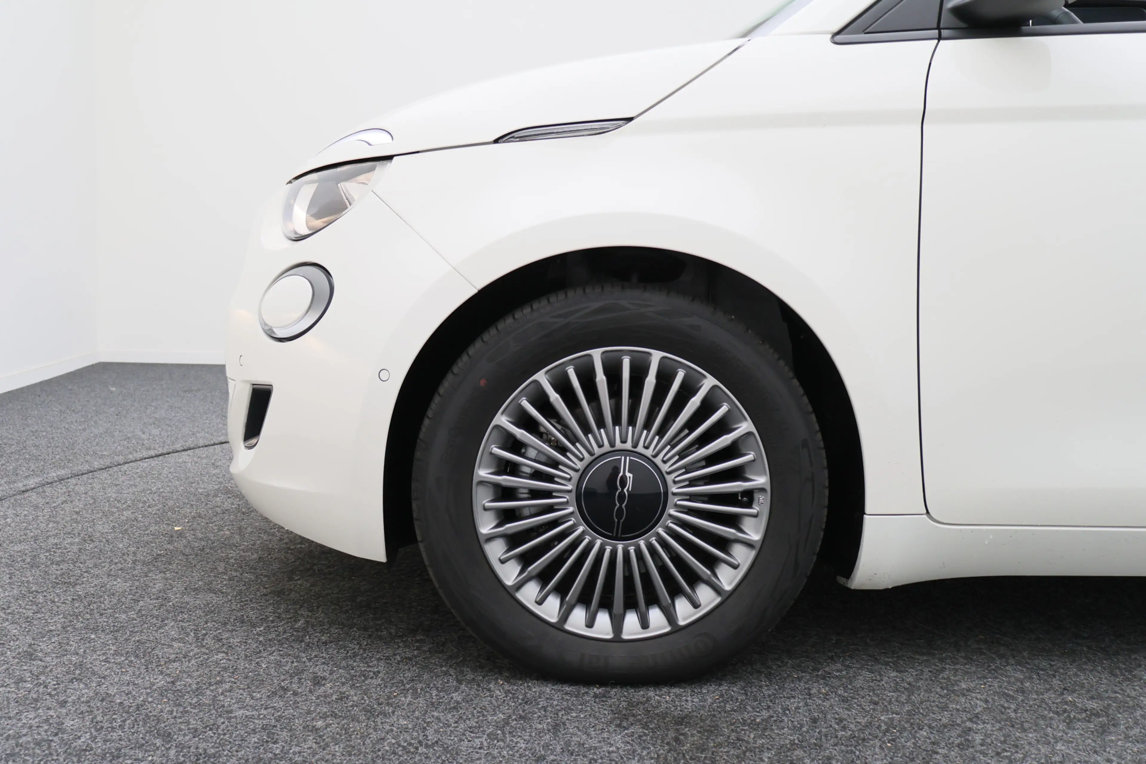 Fiat 500C Icon 42 kWh Cabrio Virtual Cockpit, Climate, Cruis — photo 21