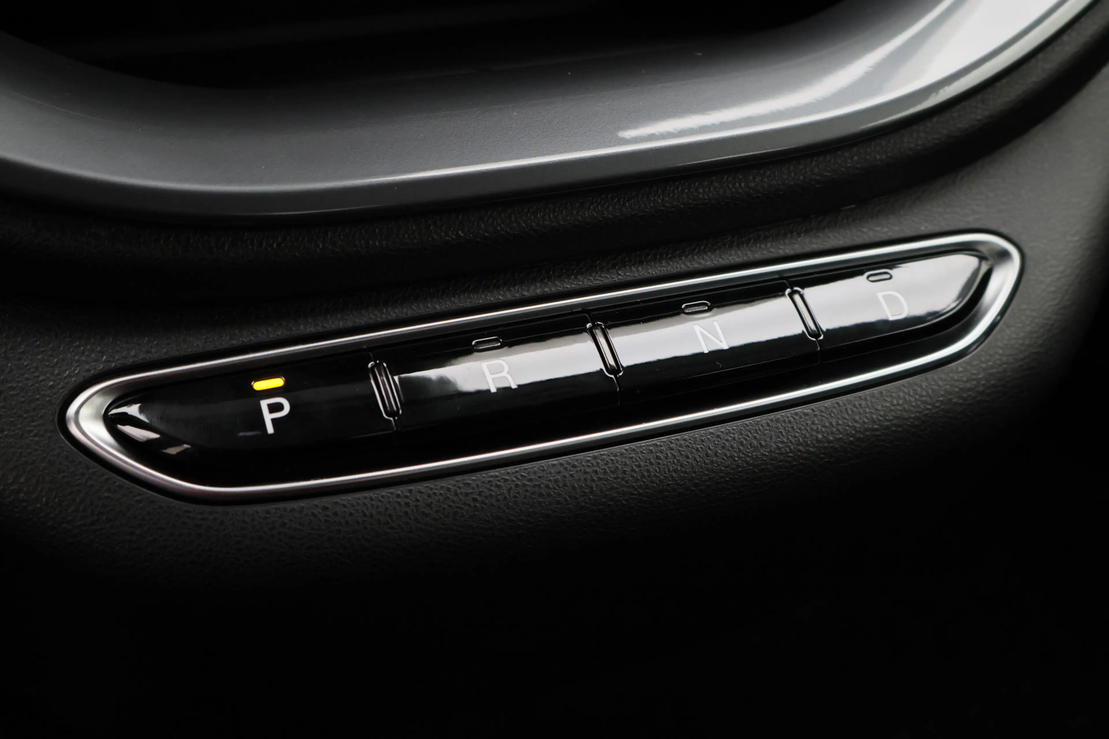 Fiat 500C Icon 42 kWh Cabrio Virtual Cockpit, Climate, Cruis — photo 41