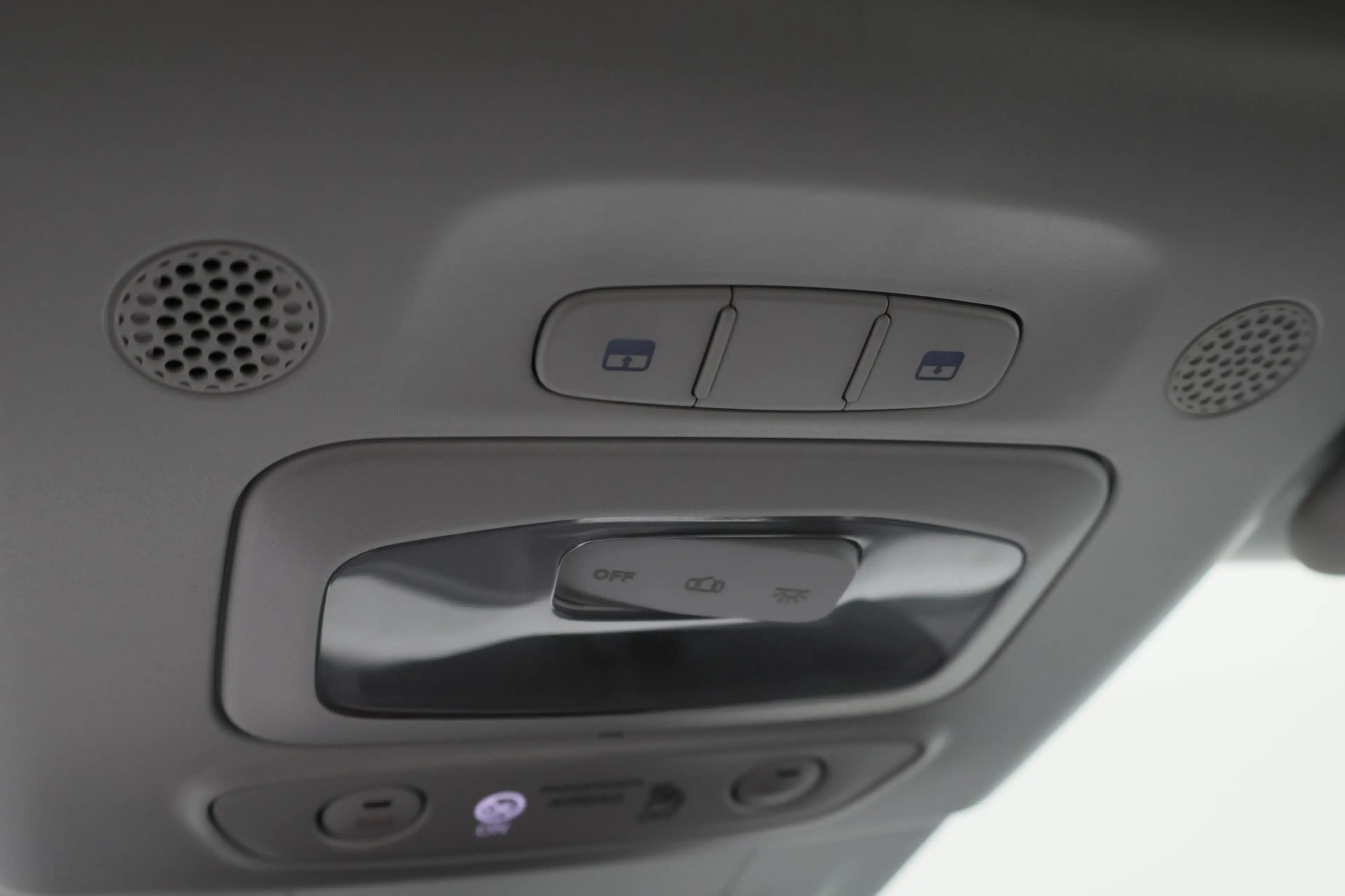 Fiat 500C Icon 42 kWh Cabrio Virtual Cockpit, Climate, Cruis — photo 43