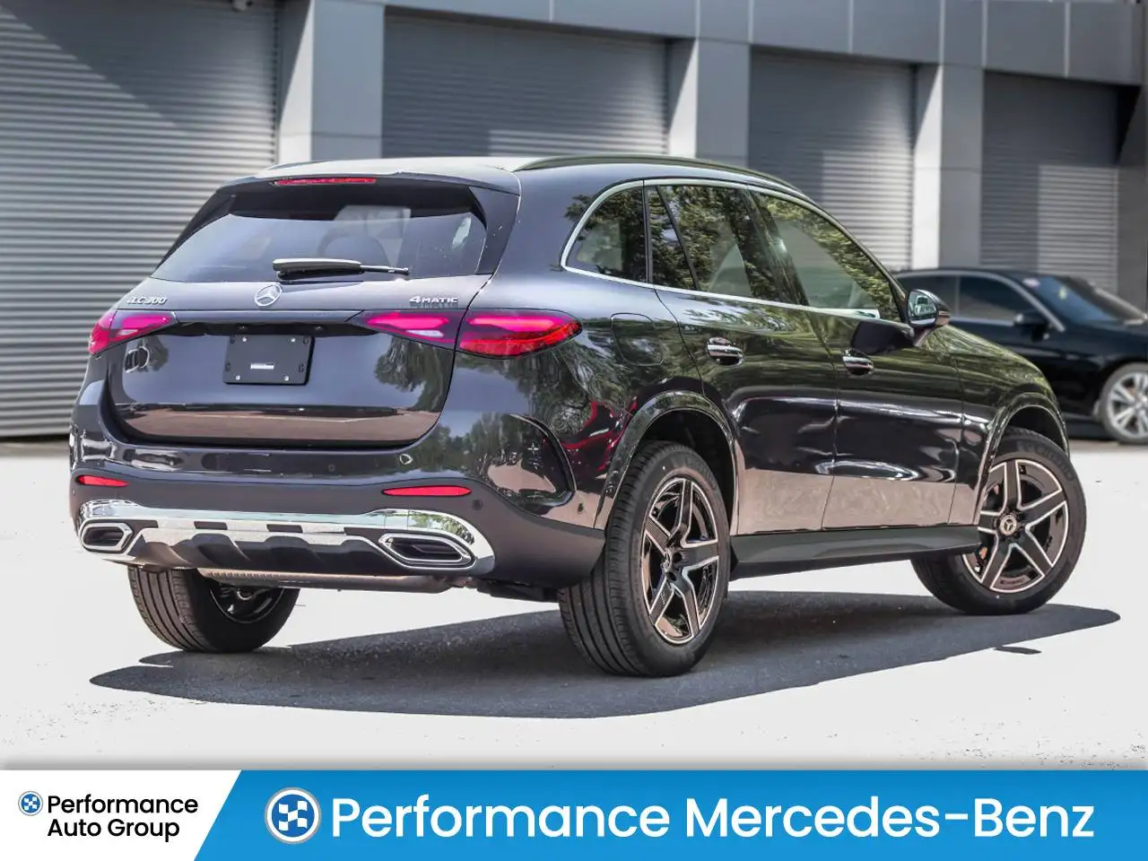 Mercedes-Benz GLC снимка Mercedes-Benz GLC