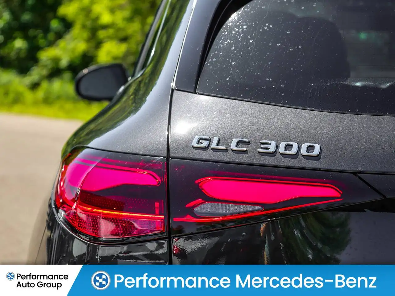Mercedes-Benz GLC снимка Mercedes-Benz GLC