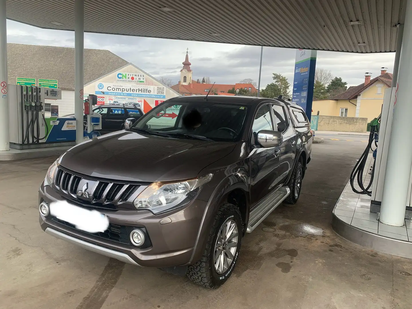 Mitsubishi L200 Brun - 1