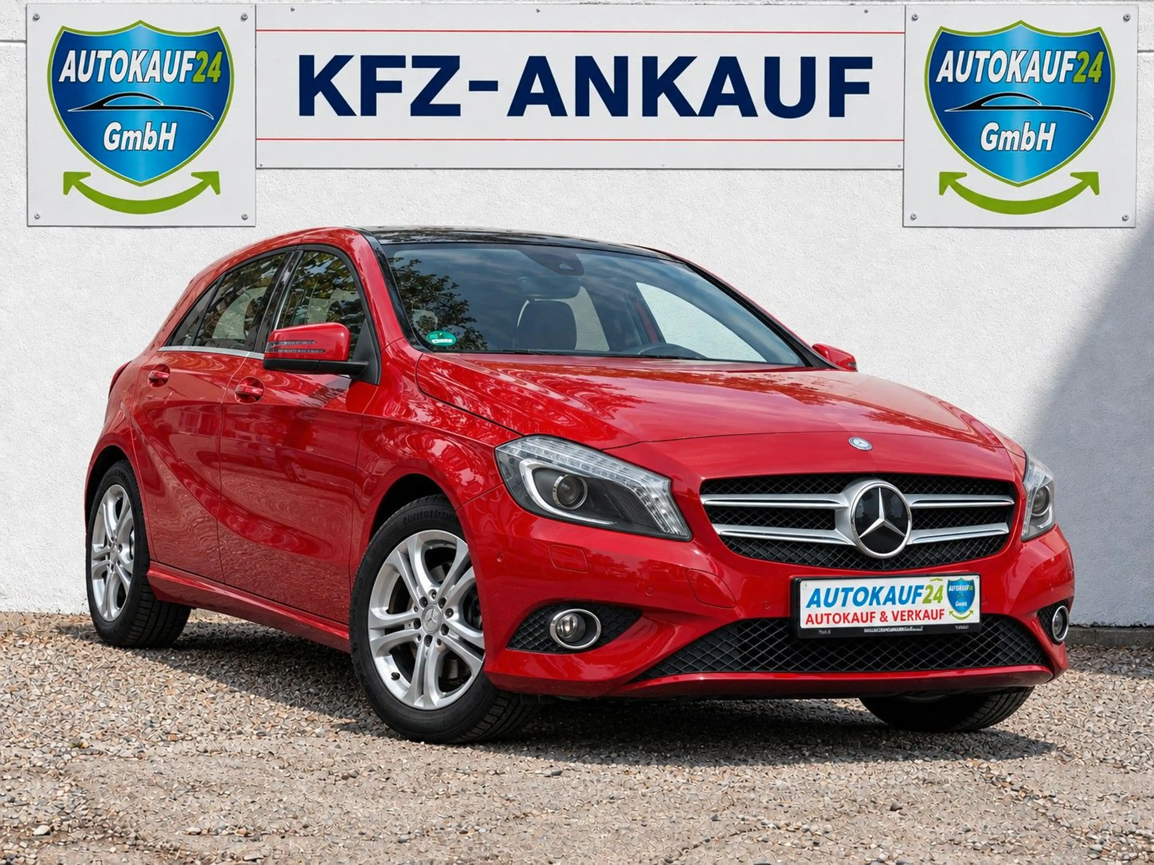 Mercedes-Benz A 200 BlueEfficiency*CARPLAY*SCHIEBEDACH*SHZ*HU — photo 3