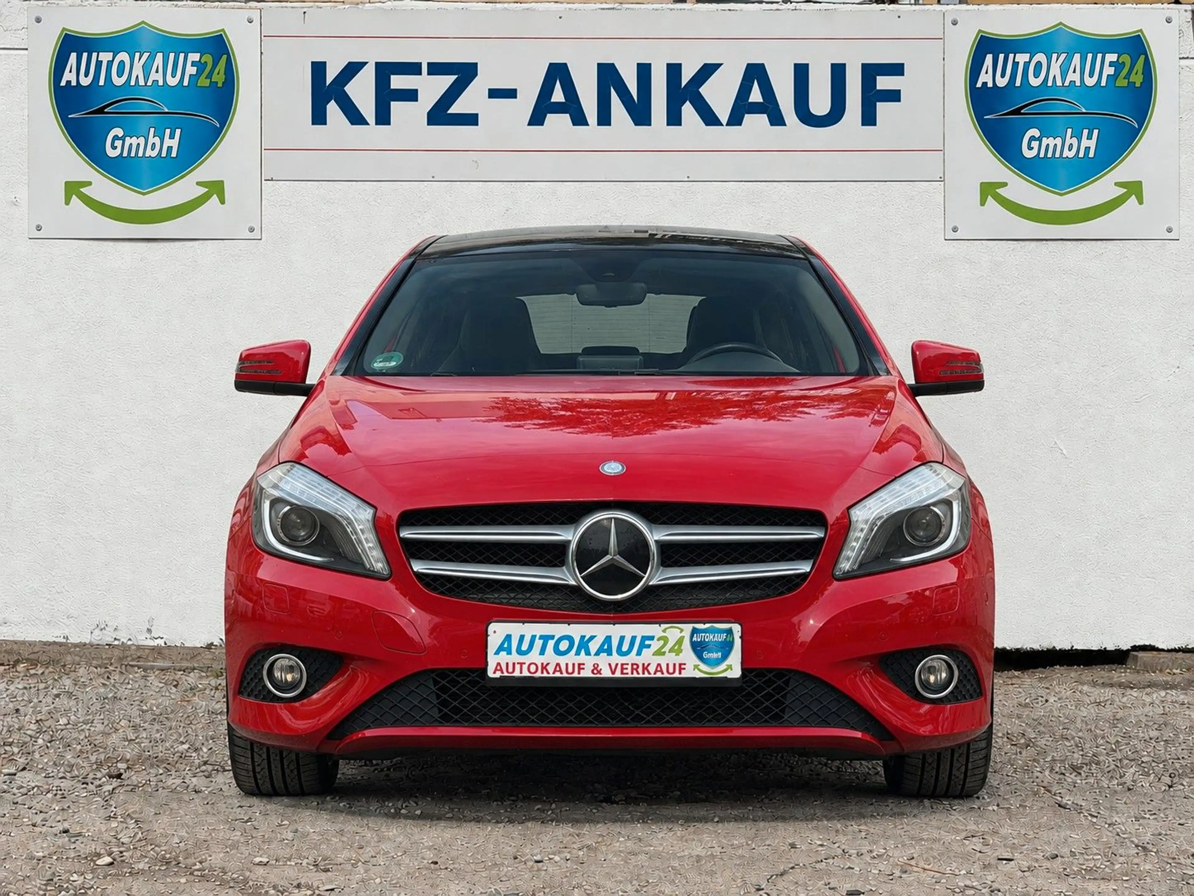 Mercedes-Benz A 200 BlueEfficiency*CARPLAY*SCHIEBEDACH*SHZ*HU — photo 2