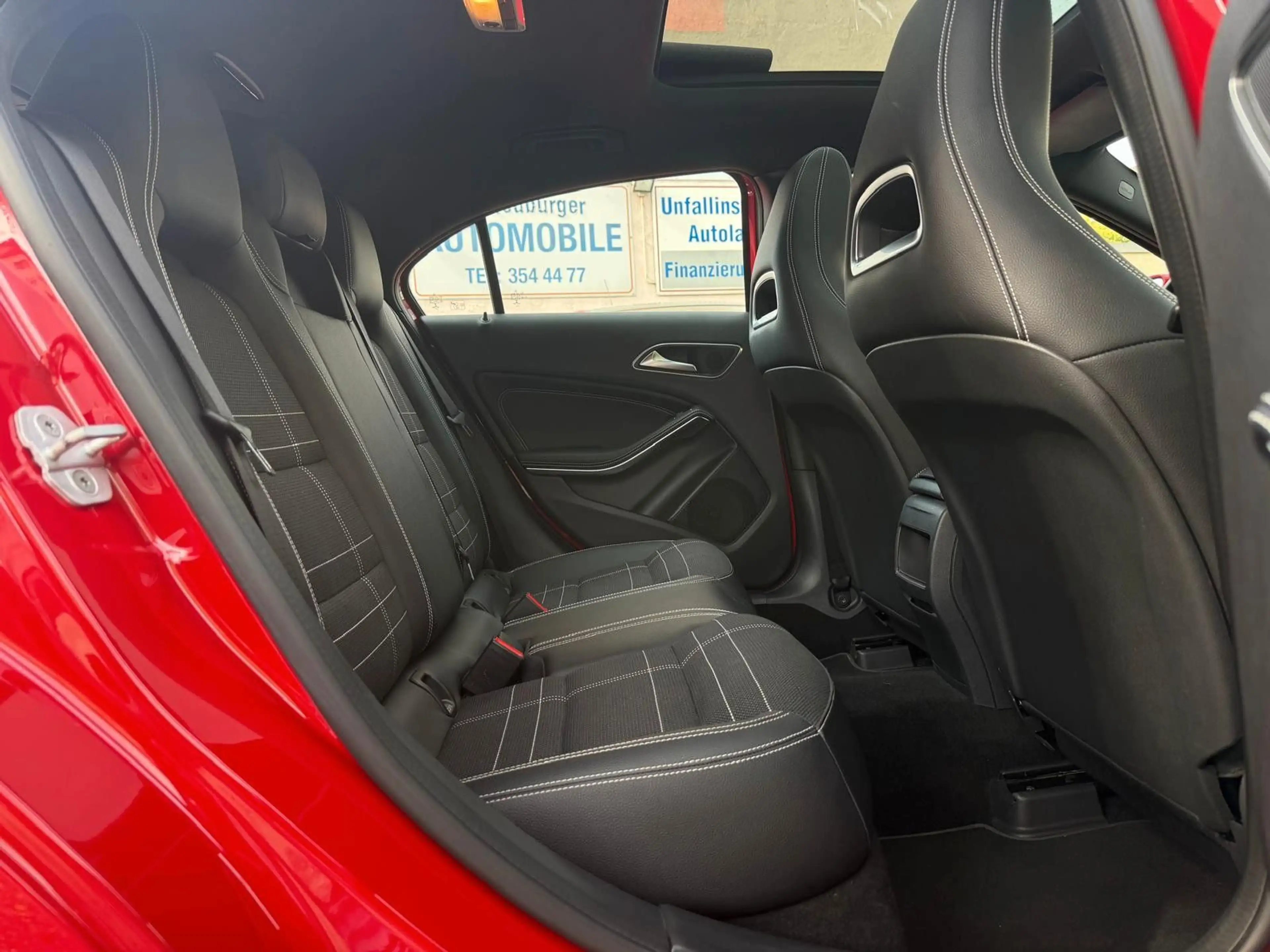 Mercedes-Benz A 200 BlueEfficiency*CARPLAY*SCHIEBEDACH*SHZ*HU — photo 10