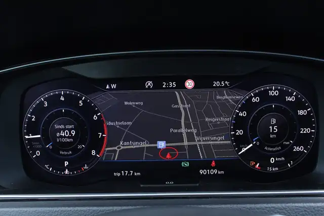 Volkswagen Golf view 14