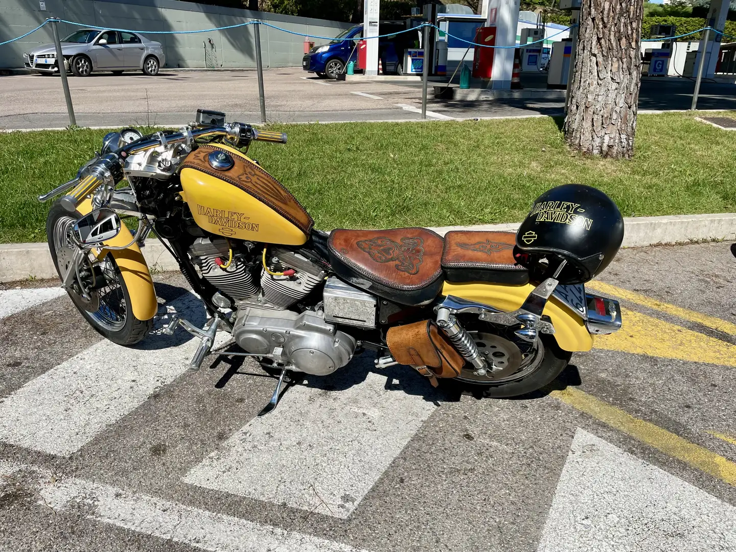 Harley-Davidson Sportster 883 - 1