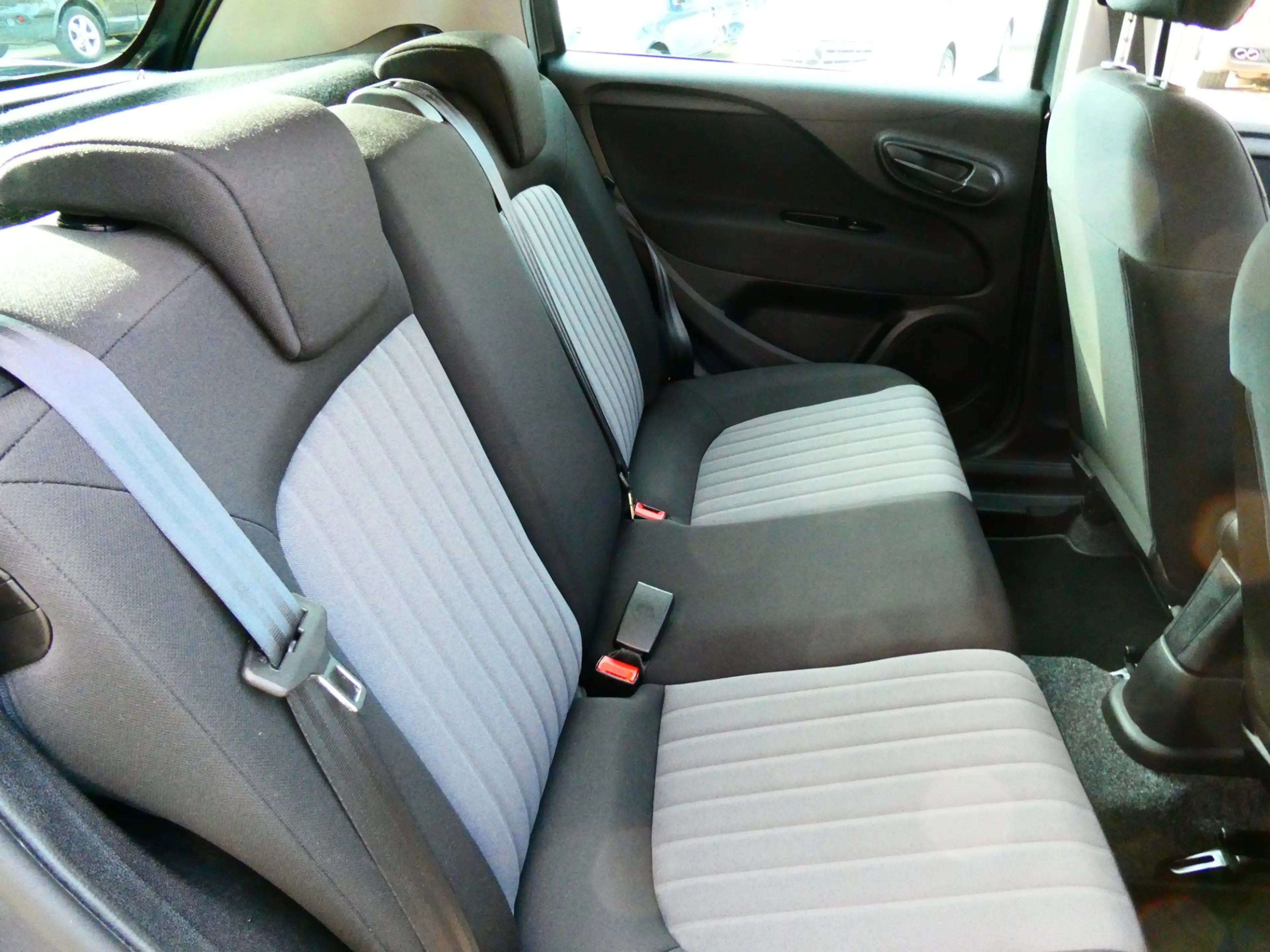 Fiat Punto Evo 0.9 TwinAir 100pk 1e eig. 5-deurs 75.000km. Clima — photo 15