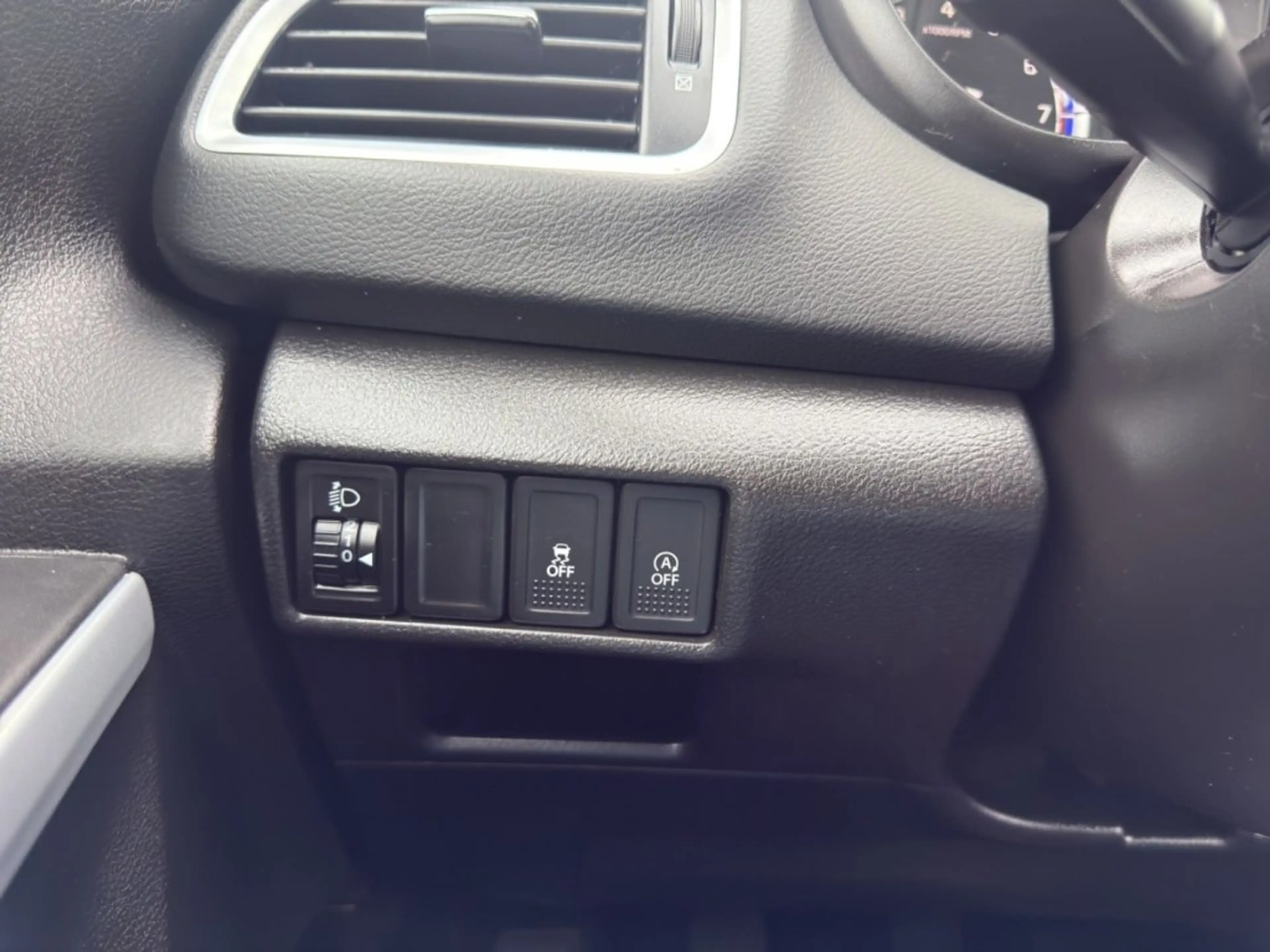 Suzuki SX4 S-Cross 1.0 DITC — photo 13