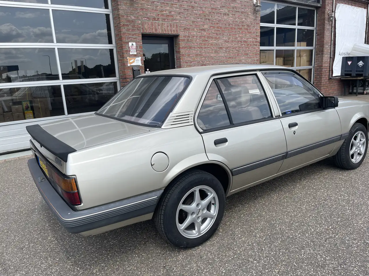 Opel Ascona Gls, foto 4