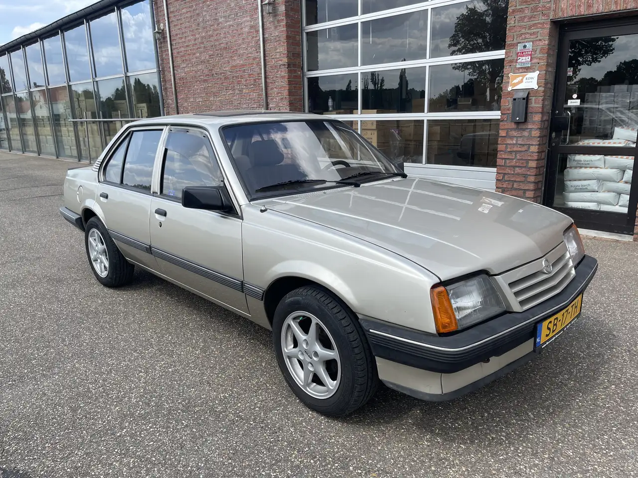 Opel Ascona Gls, foto 5