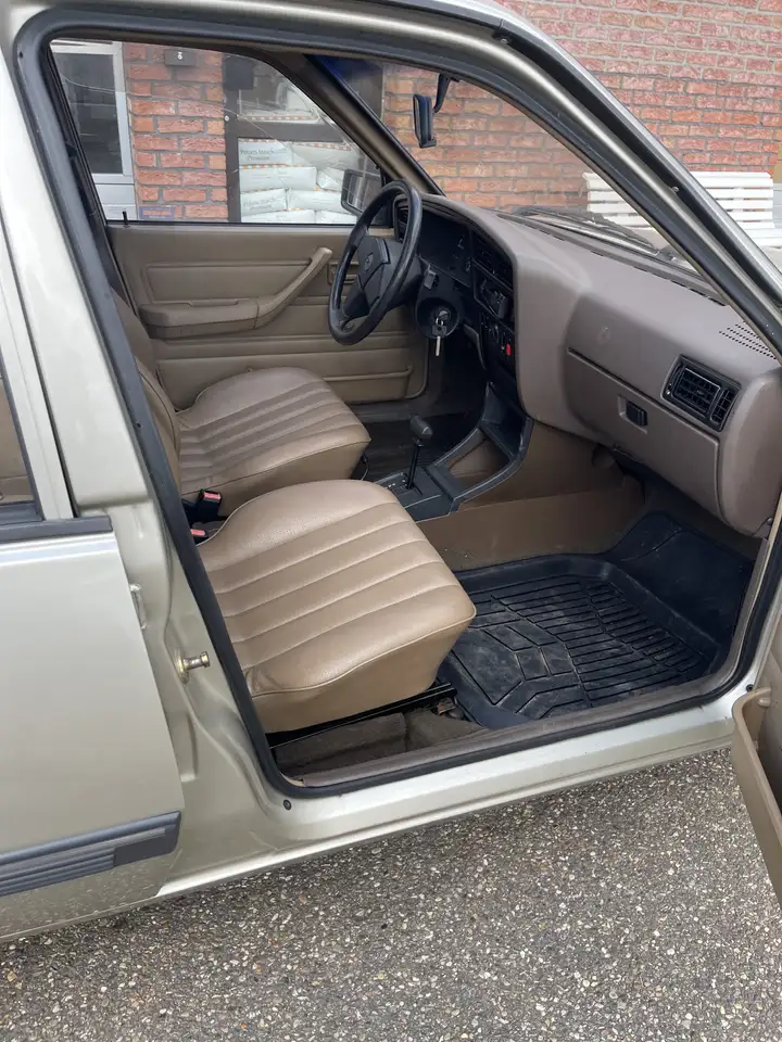 Opel Ascona Gls, foto 10
