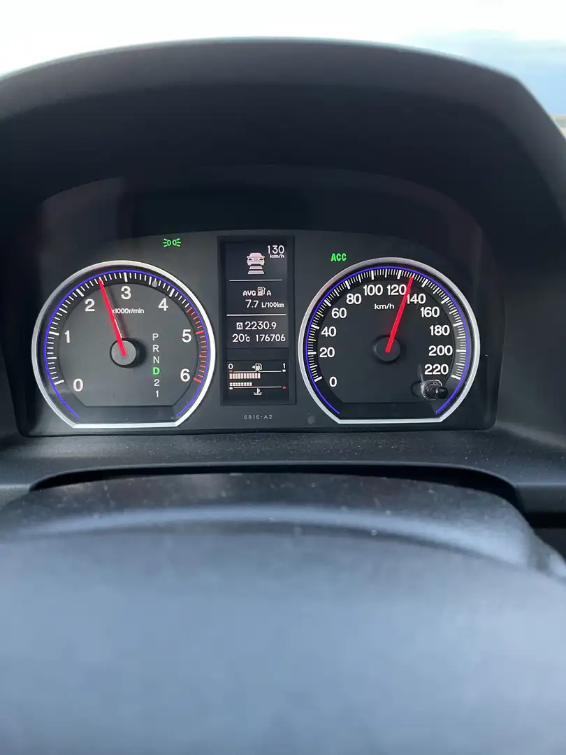 Honda CR-V 2.2 i-dtec Exclusive i-pilot auto - 2